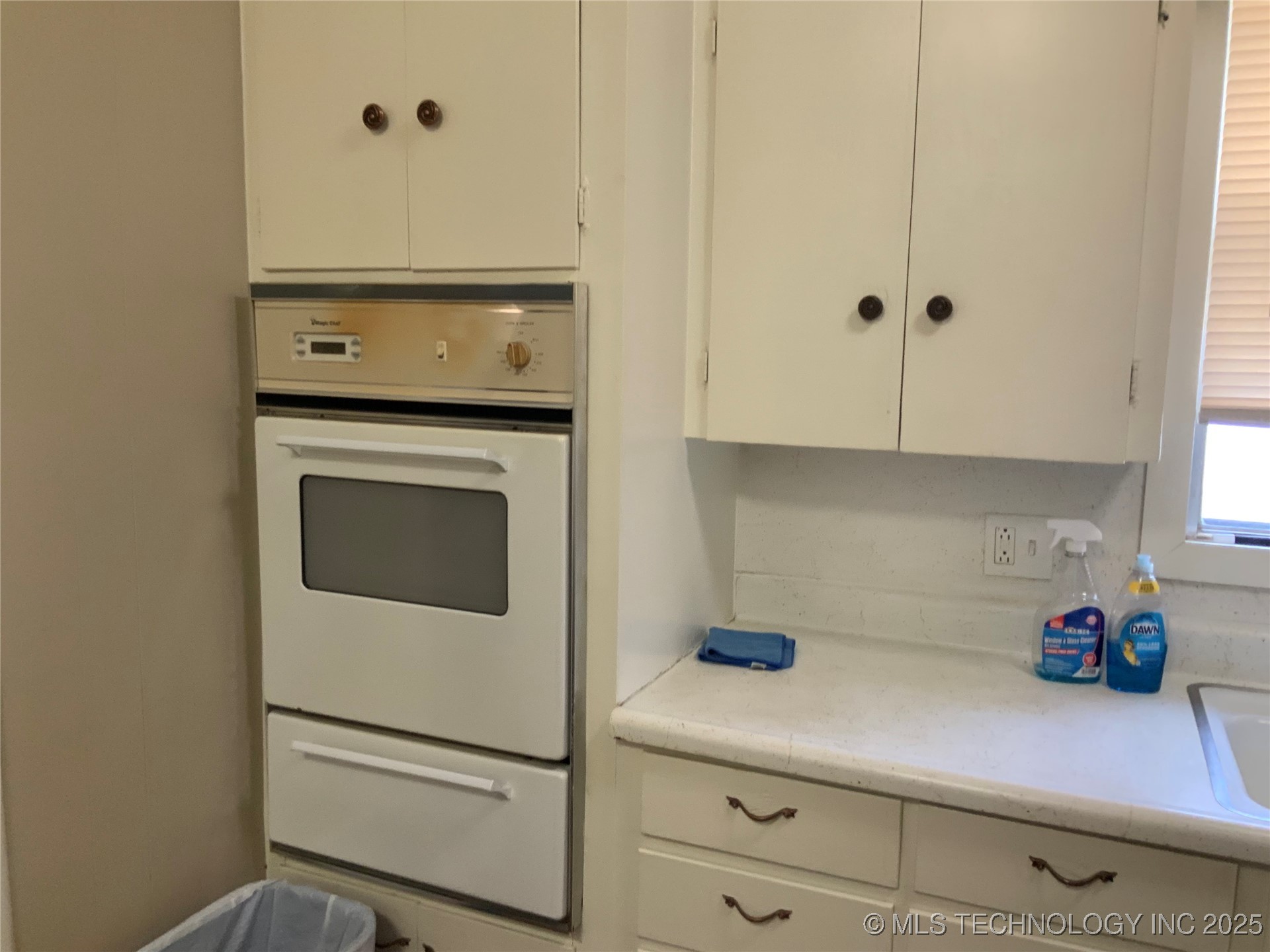 56 N Xanthus Avenue Property Photo 12