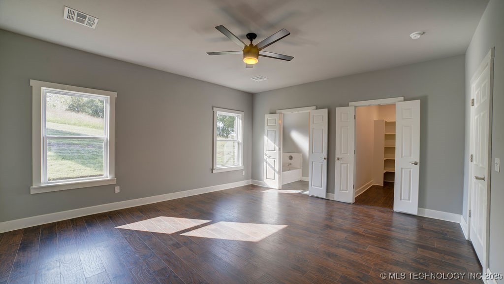 30063 N 3996 Drive Property Photo 26