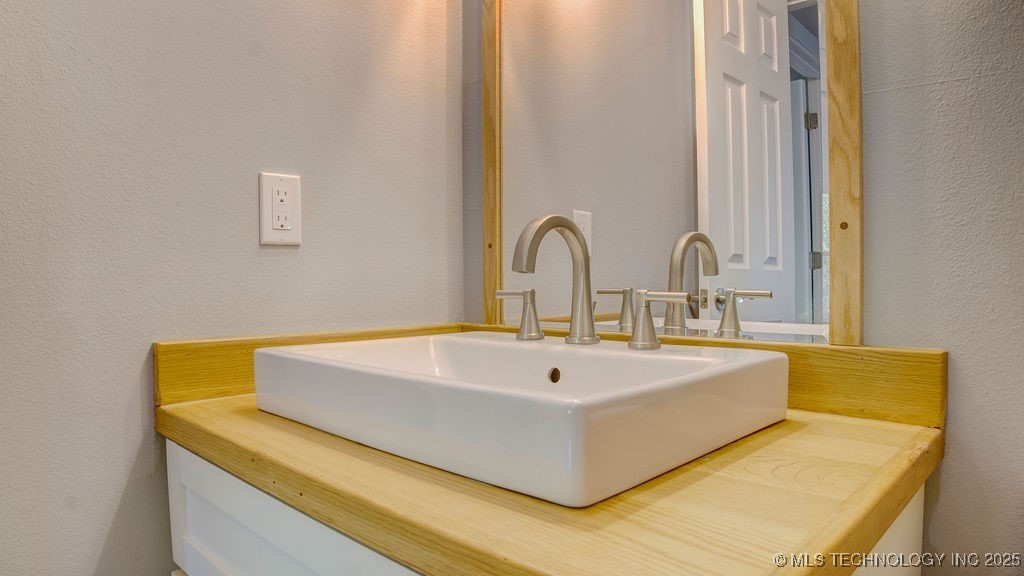 30063 N 3996 Drive Property Photo 38