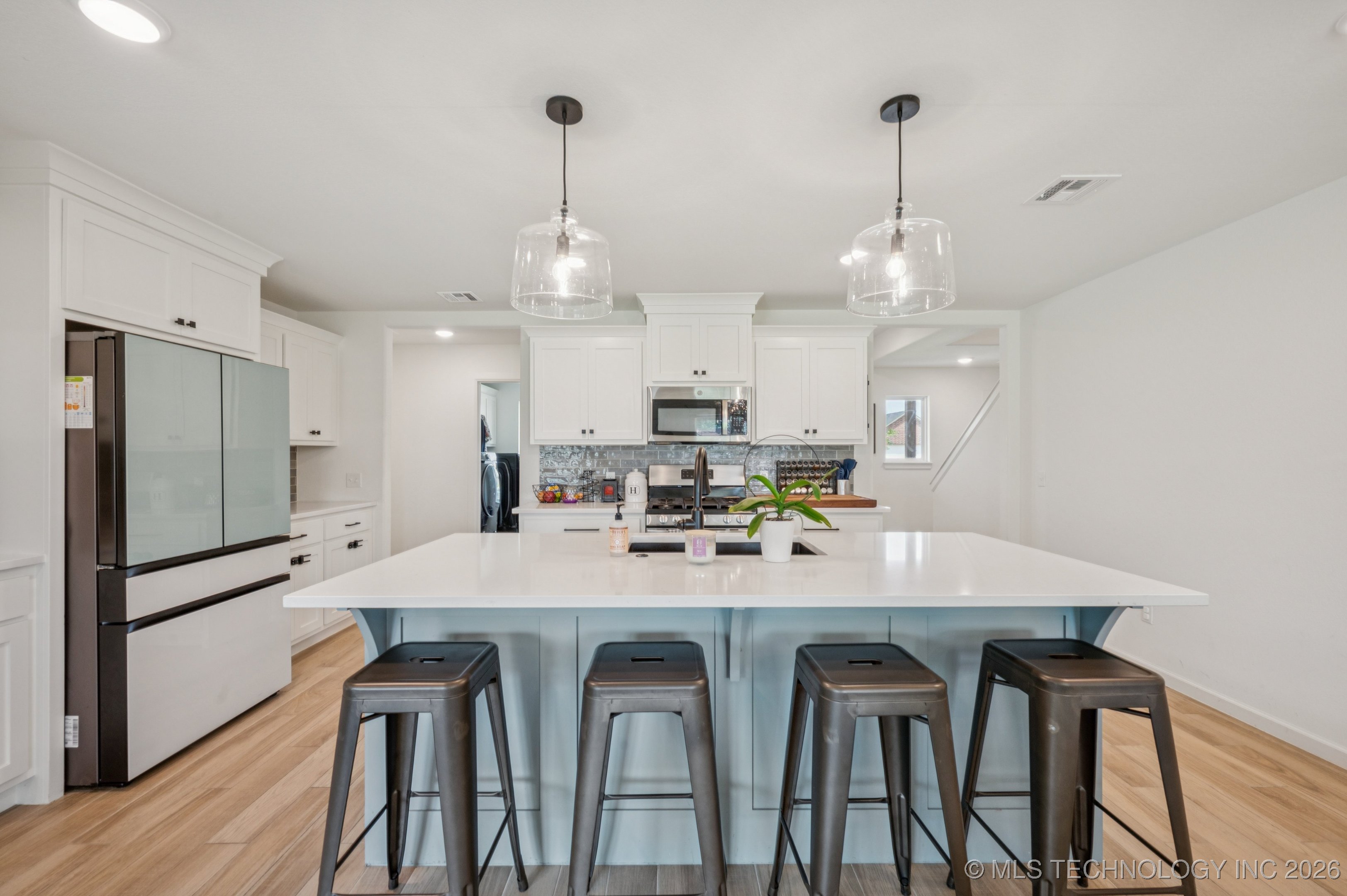 1200 Se 15th Property Photo 7