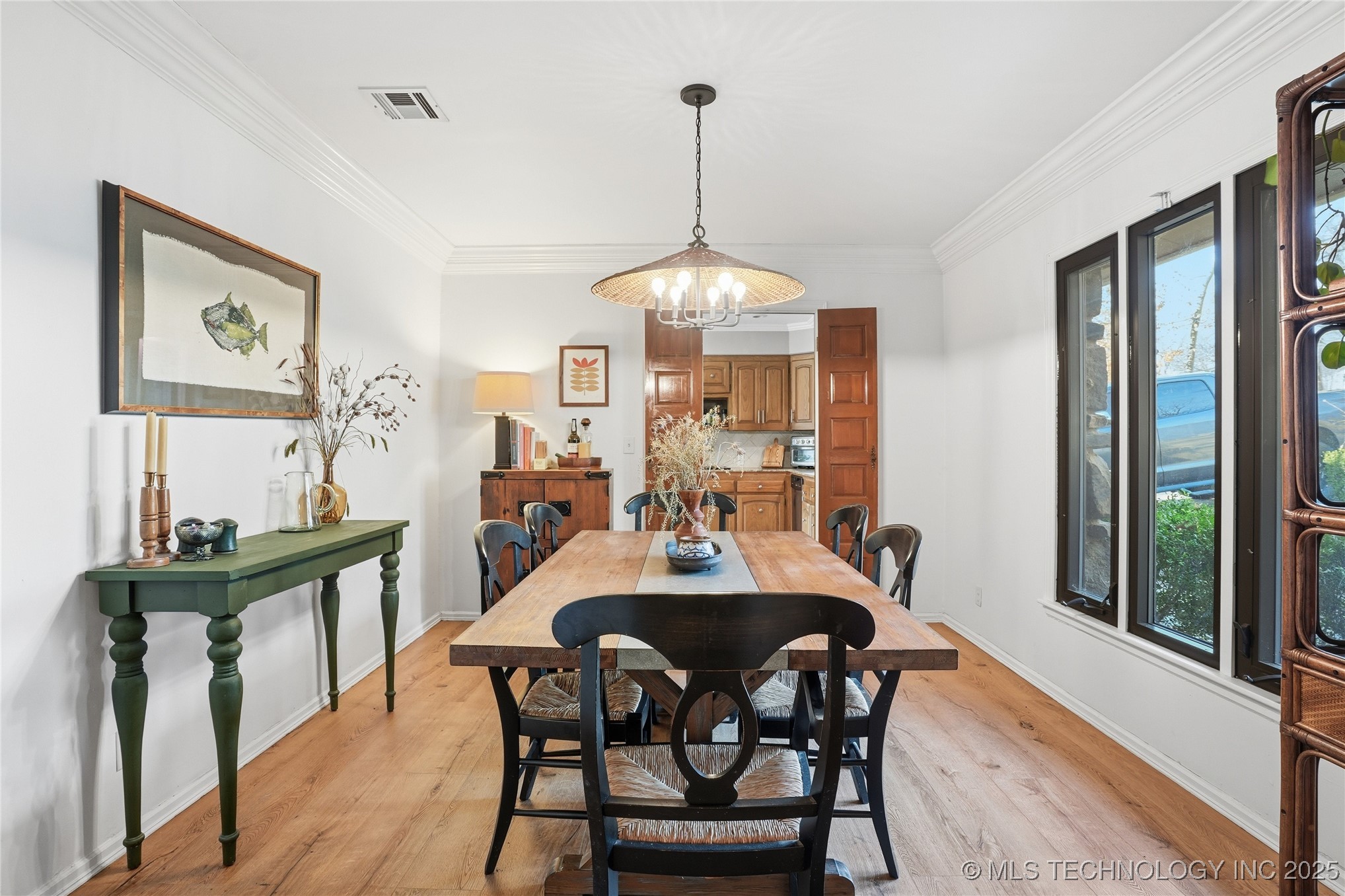 5416 E 65th Place Property Photo 4