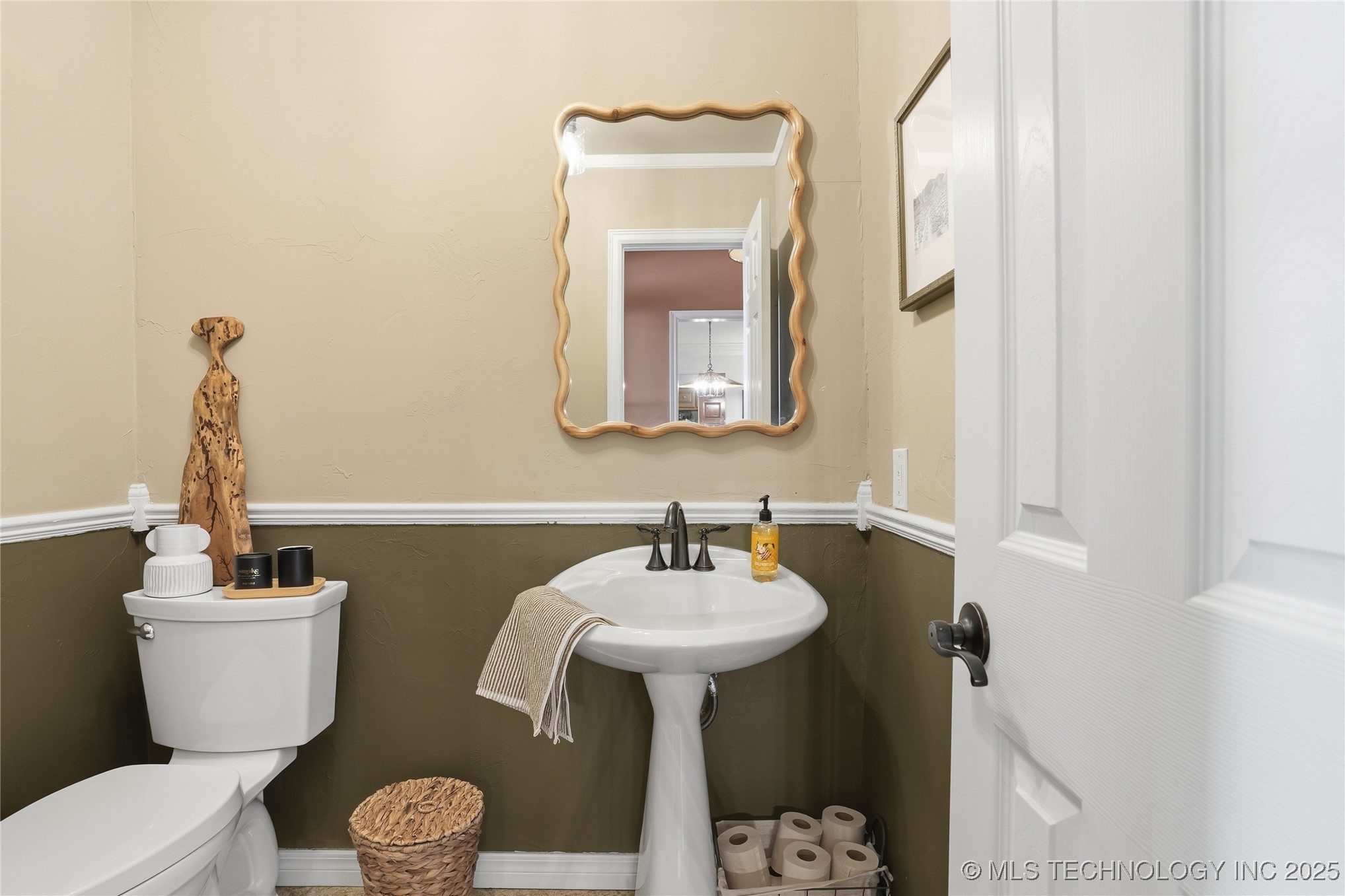 5416 E 65th Place Property Photo 29