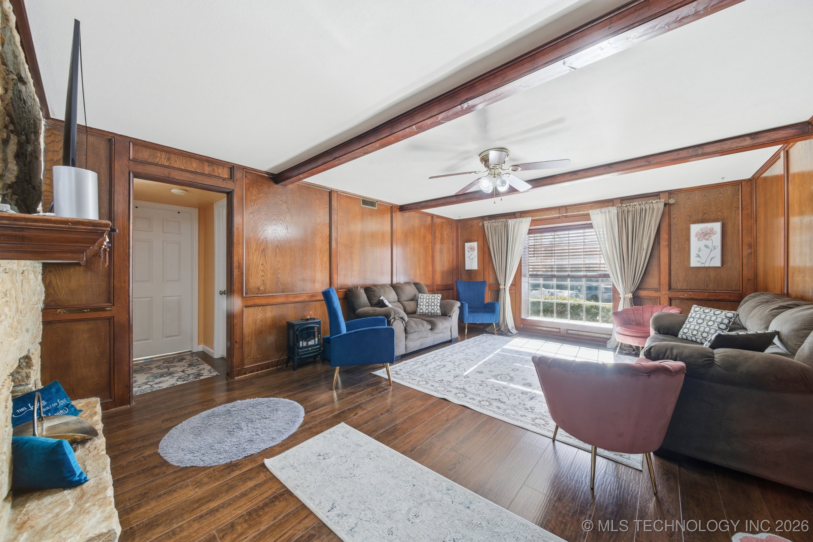 4446 E 68th Street 392 Property Photo 3