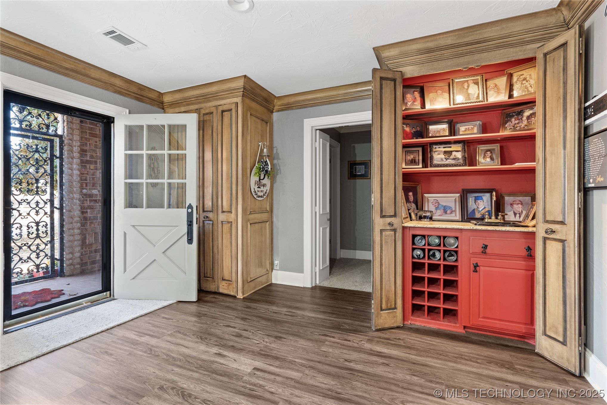 915 N Rockford Place Property Photo 6