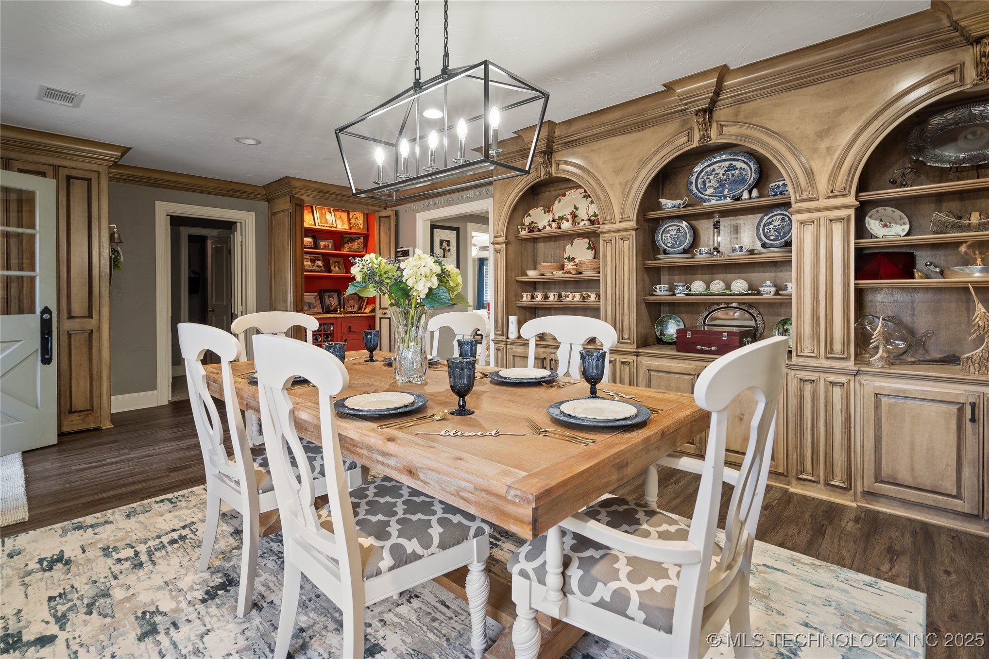 915 N Rockford Place Property Photo 8