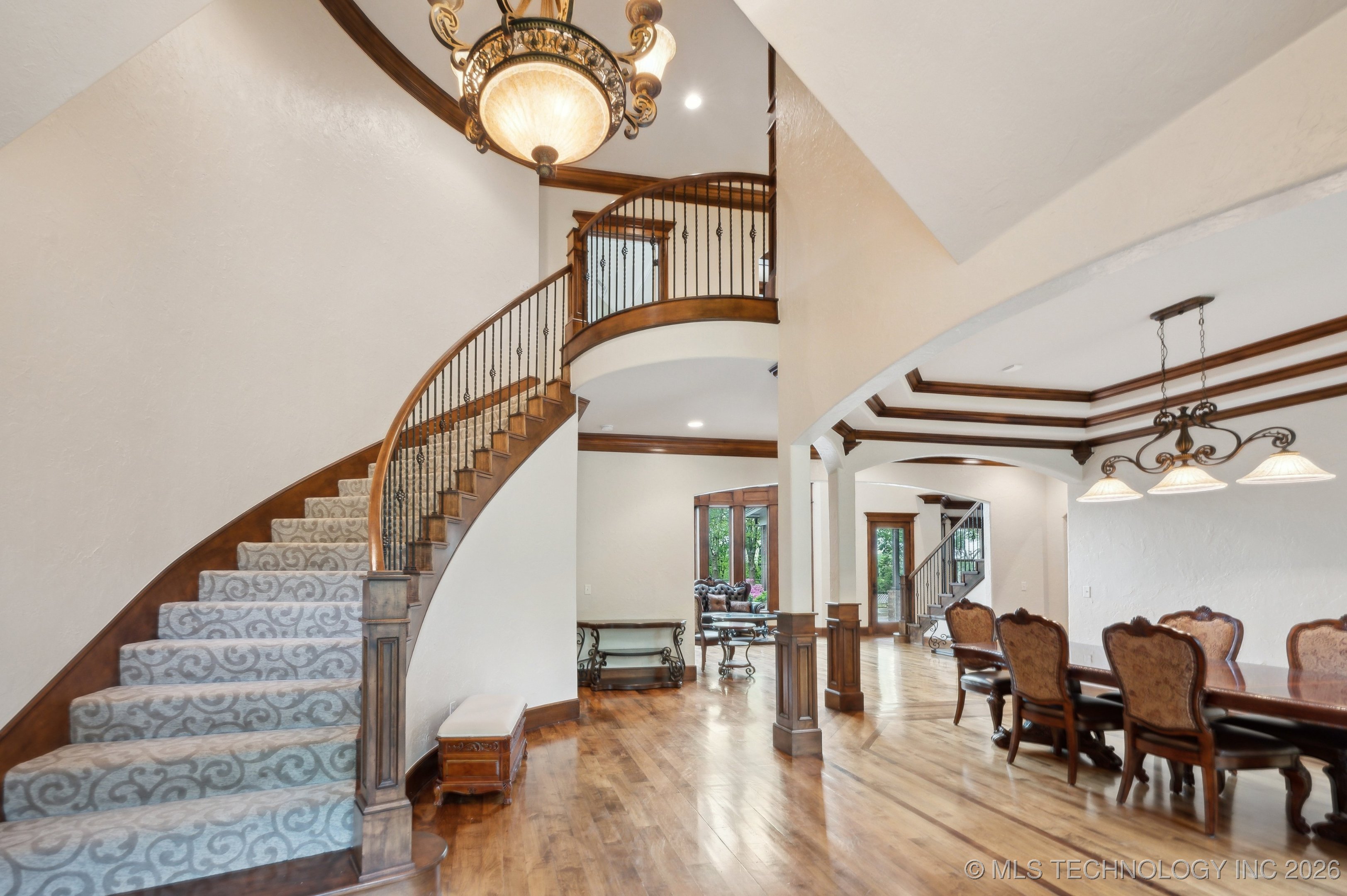 9931 N Chadford Road Property Photo 6