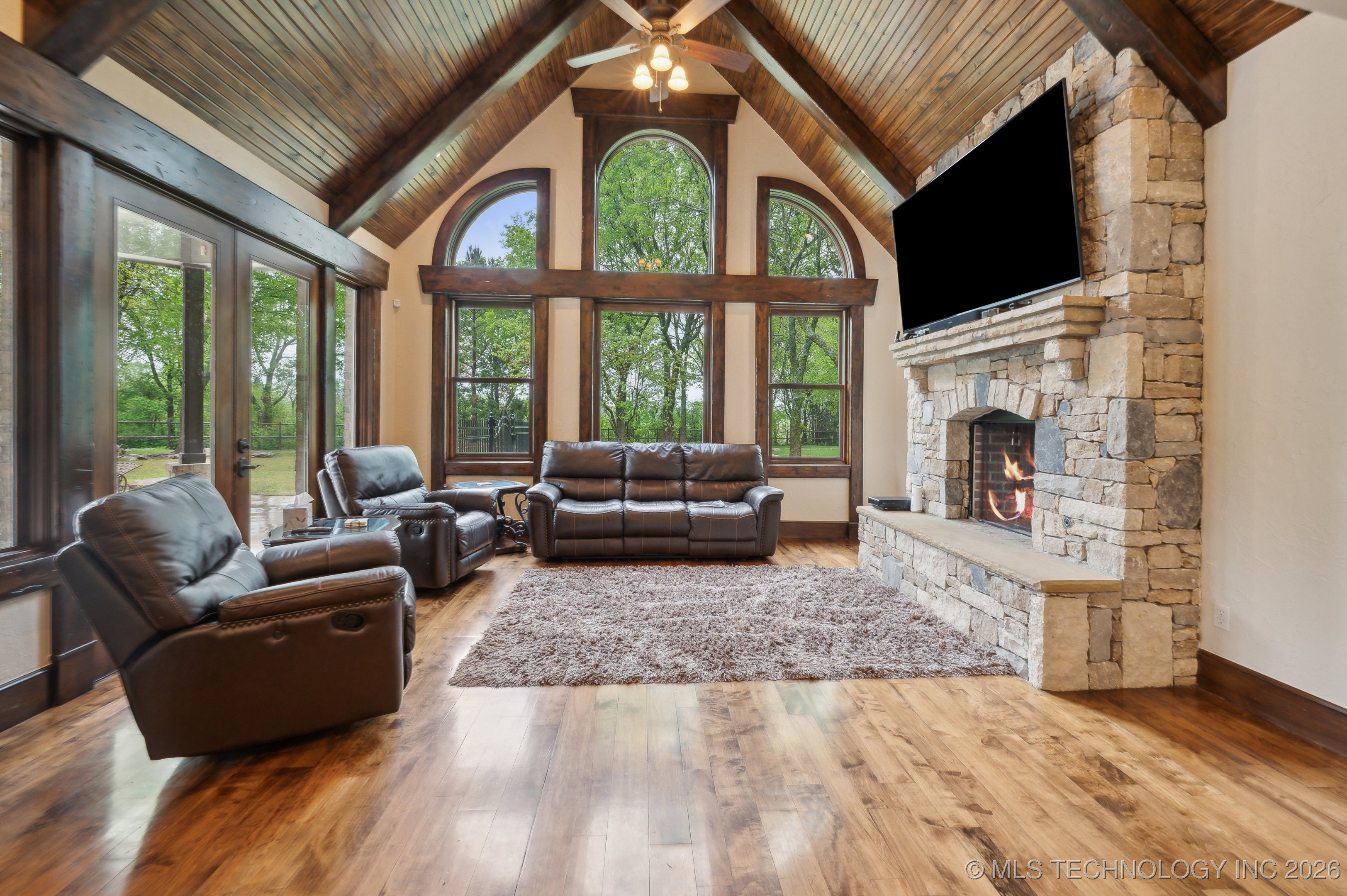 9931 N Chadford Road Property Photo 14