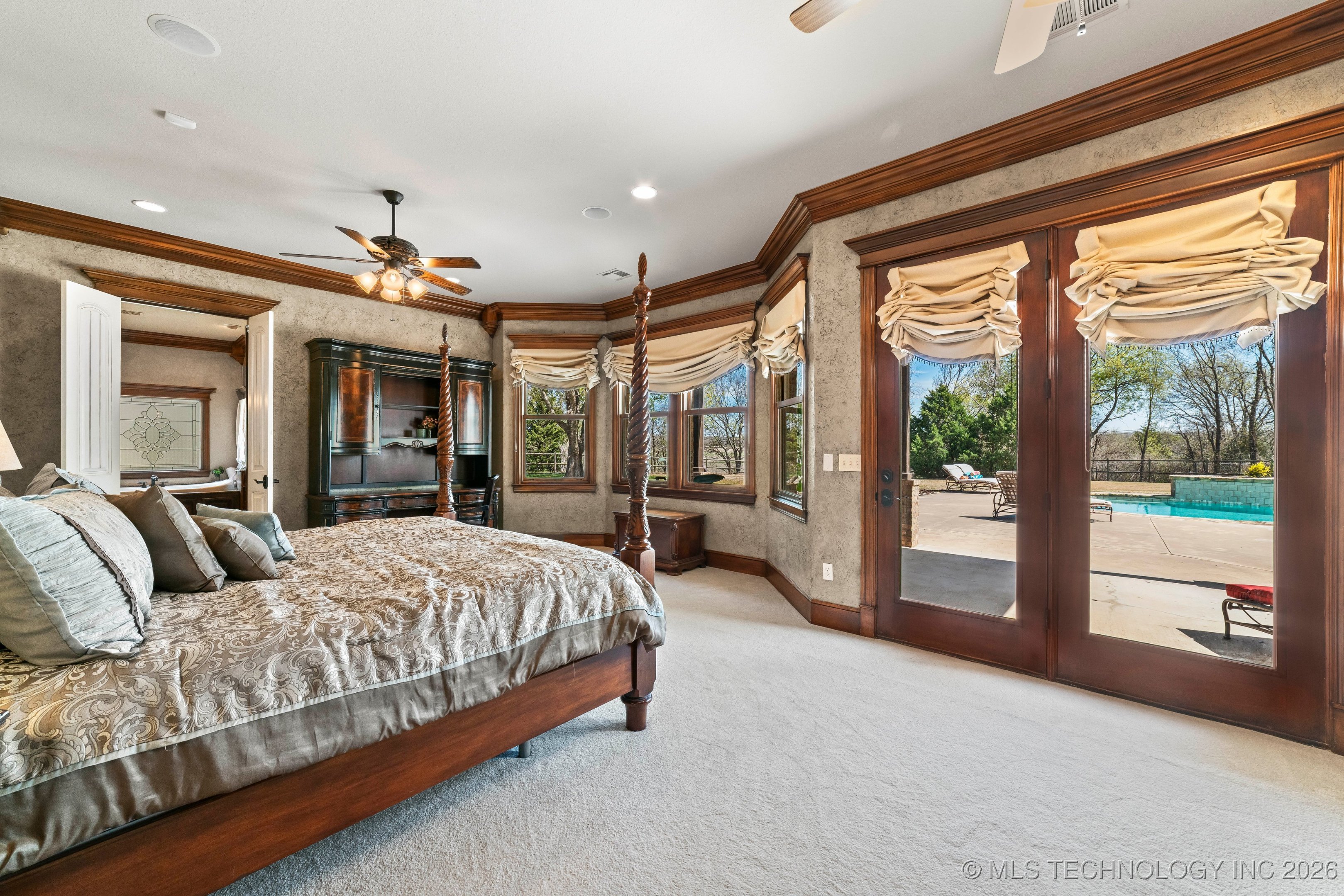 9931 N Chadford Road Property Photo 16