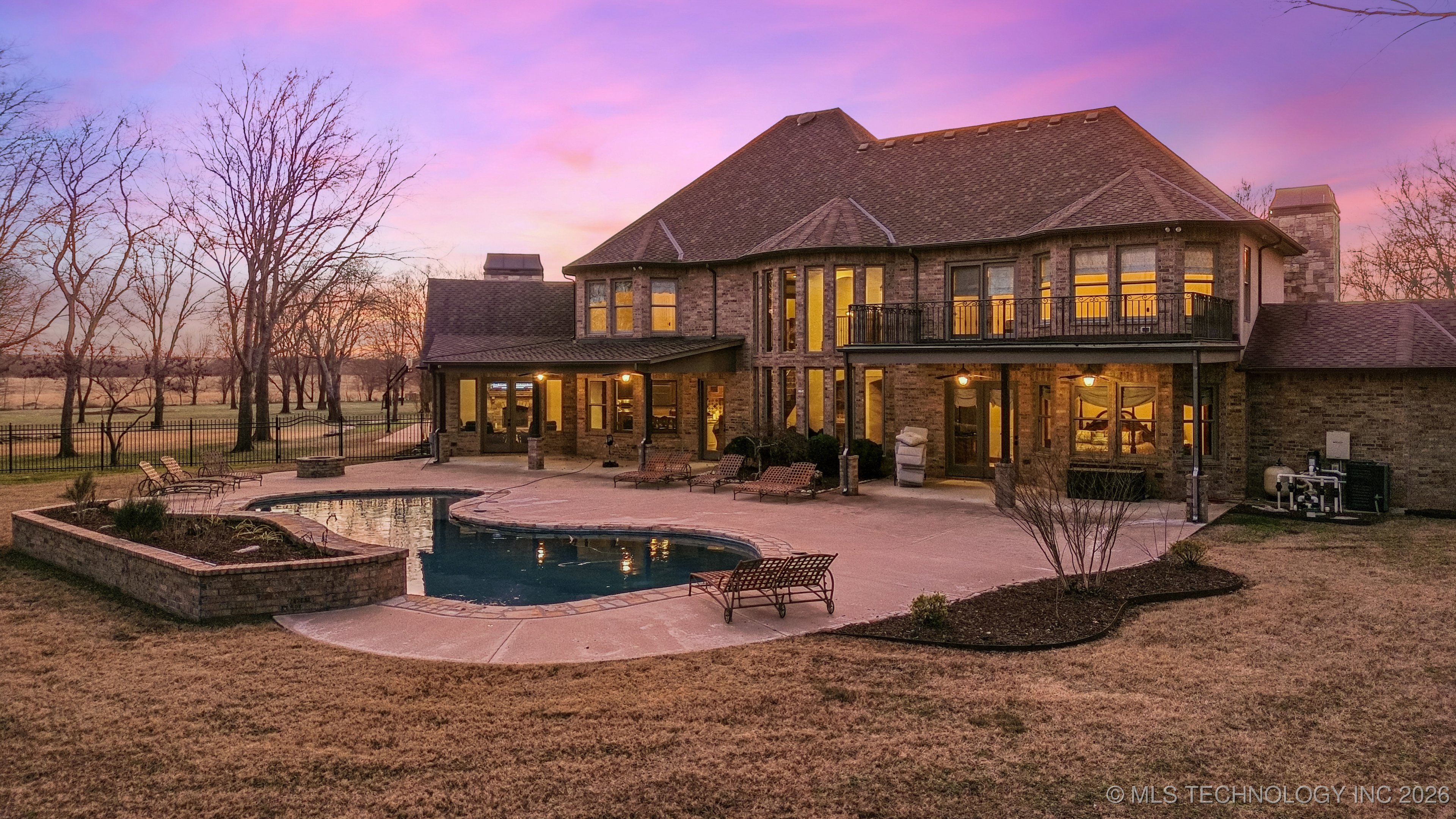 9931 N Chadford Road Property Photo 30