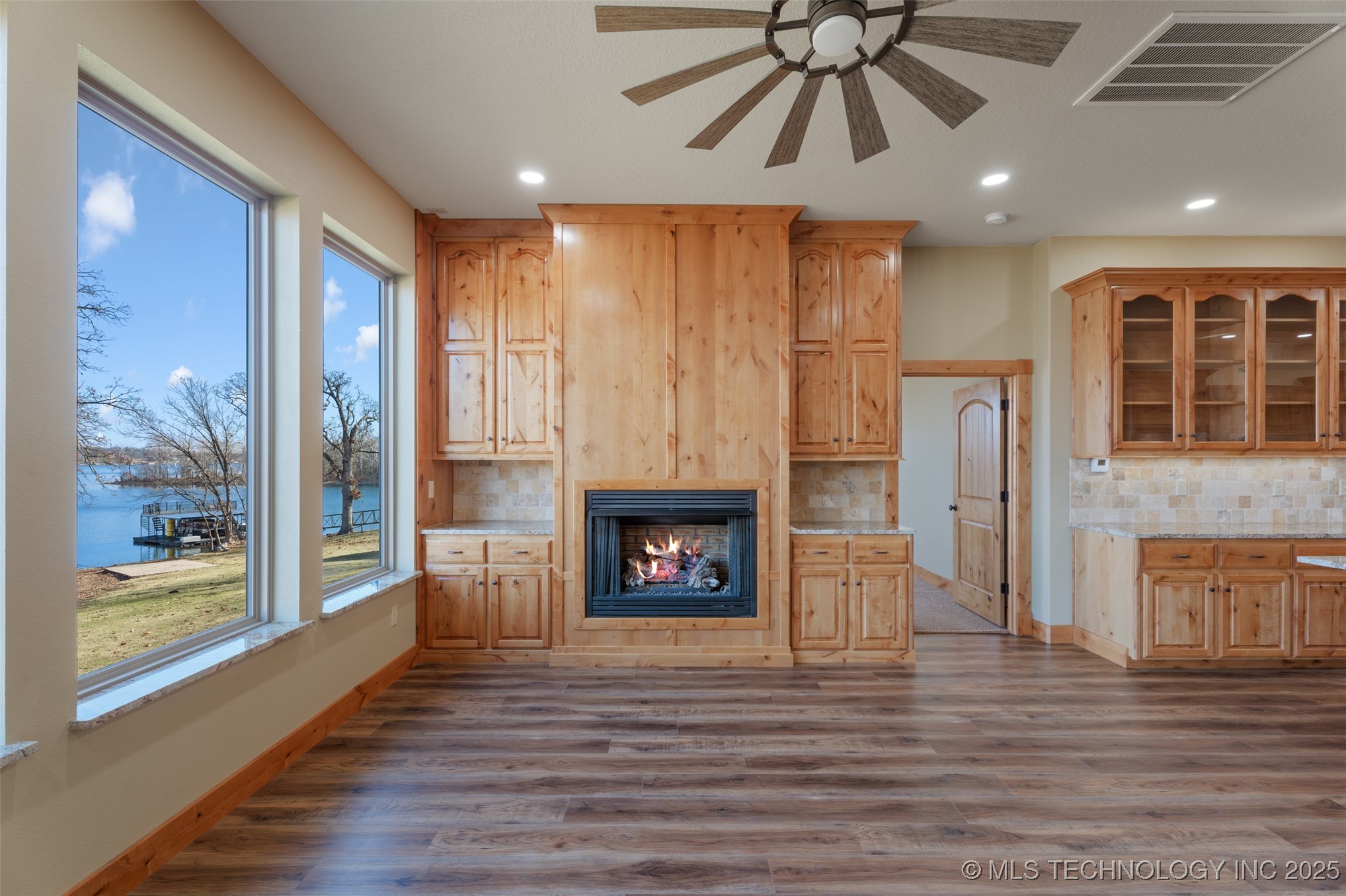 64521 E 256 Place Property Photo 11