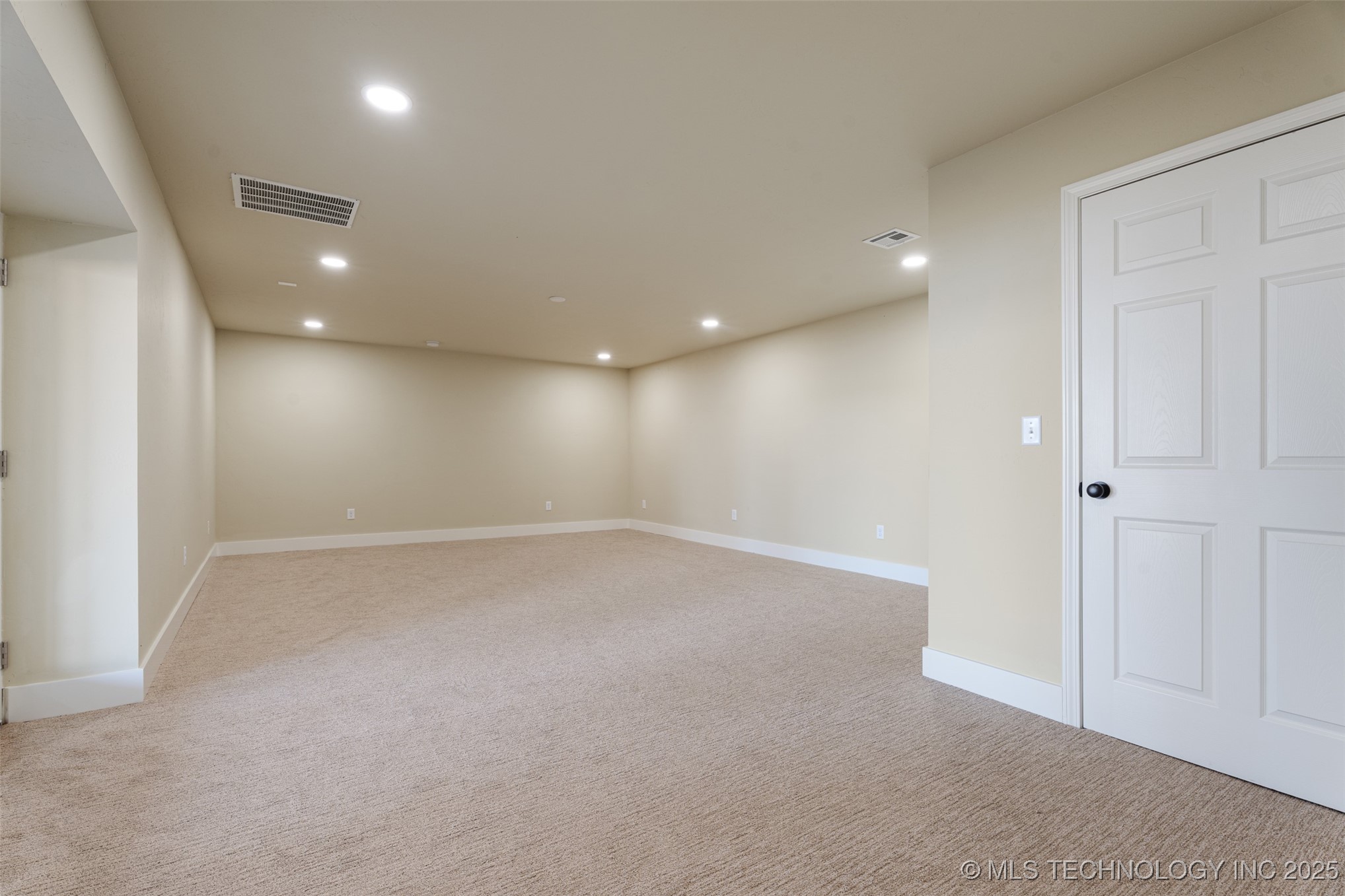 64521 E 256 Place Property Photo 26