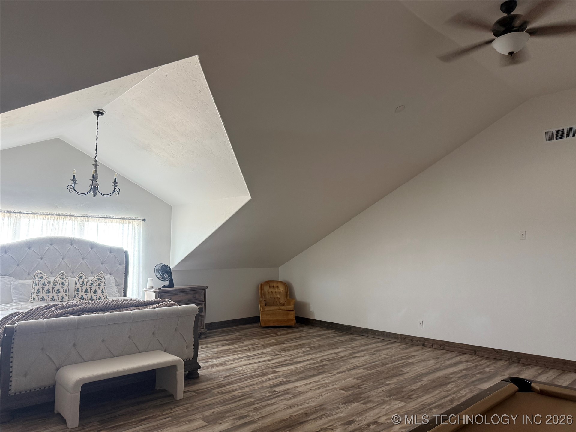 556 Persimmon Nw Property Photo 20