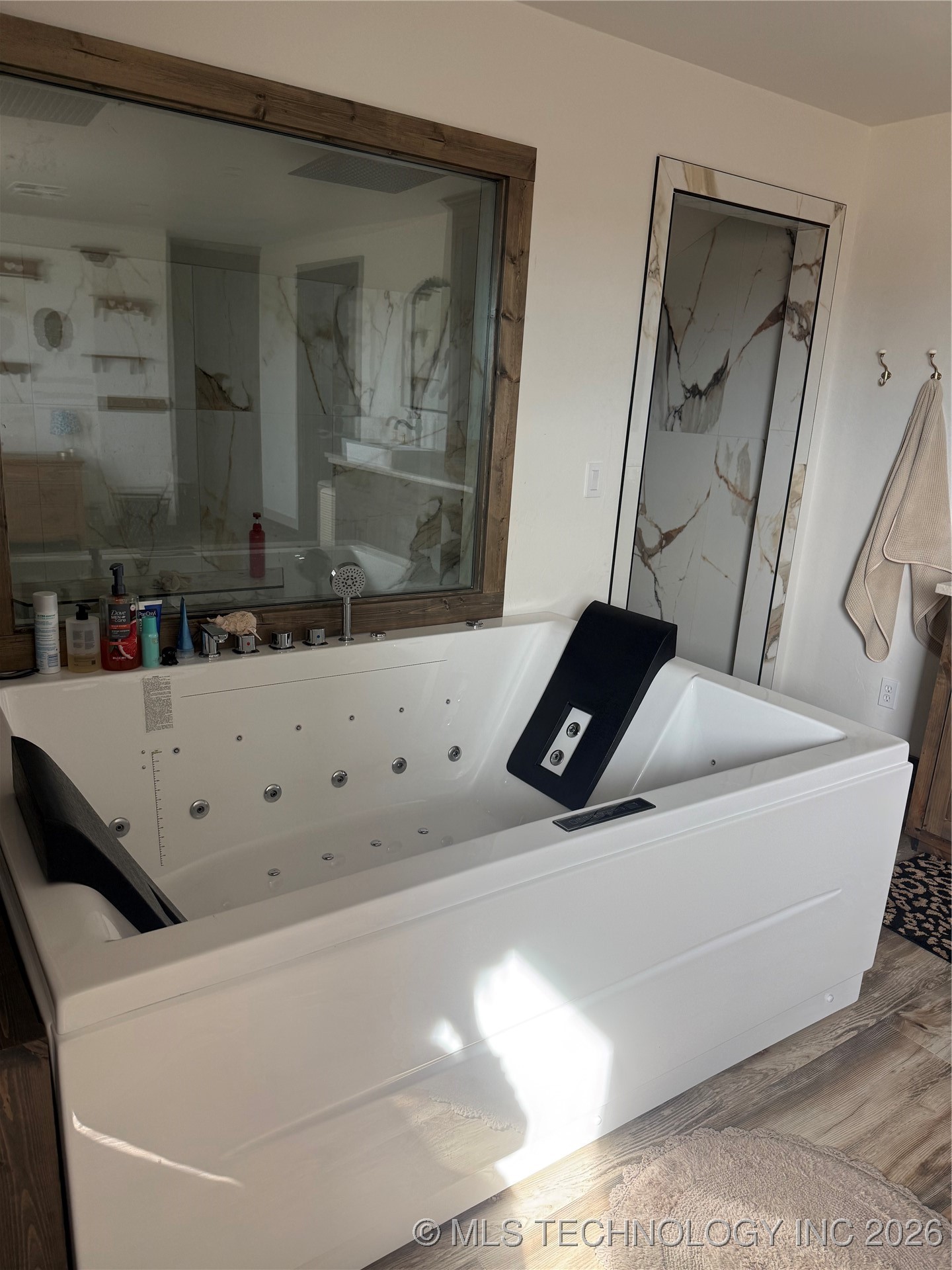 556 Persimmon Nw Property Photo 25