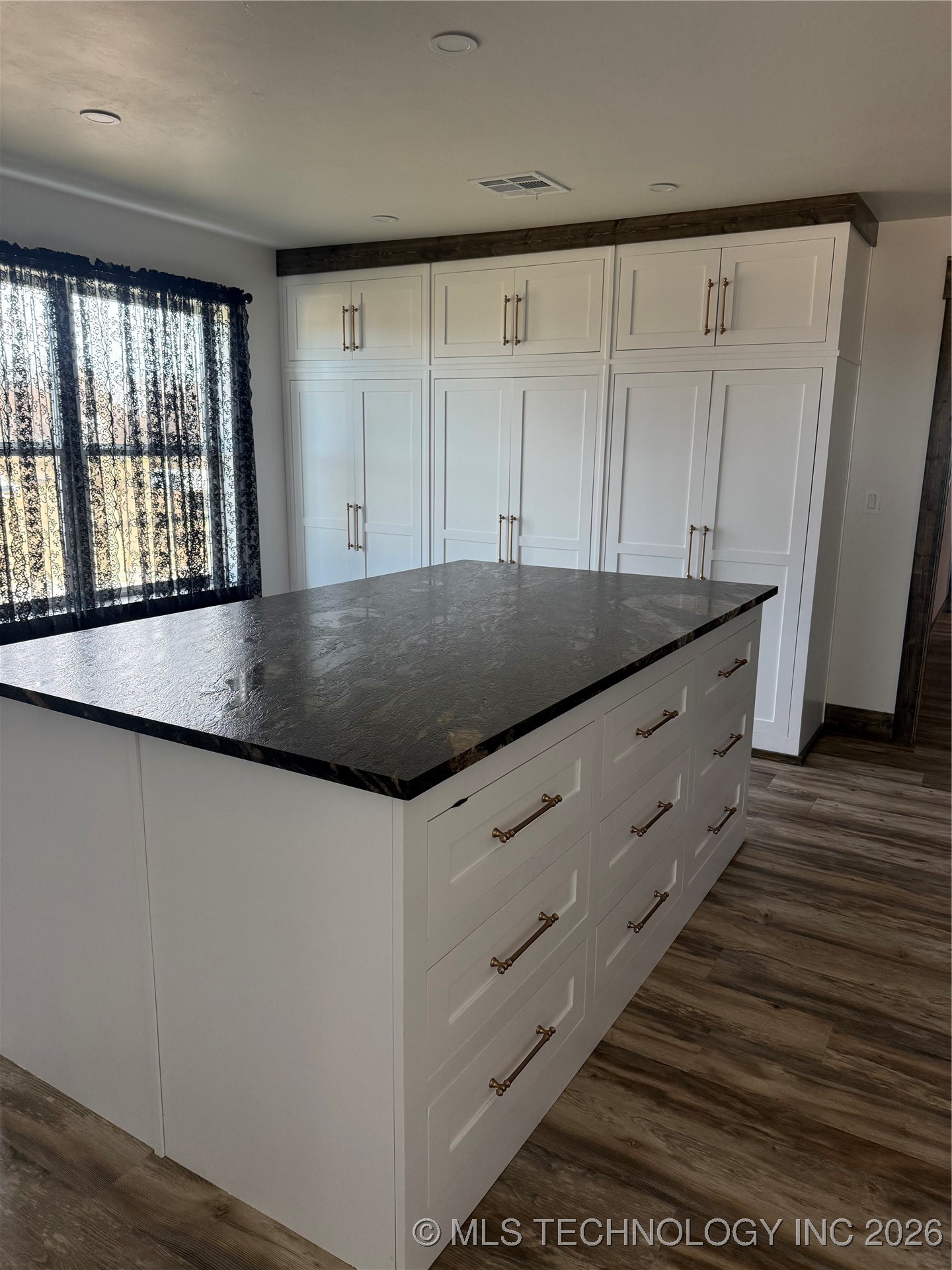 556 Persimmon Nw Property Photo 30