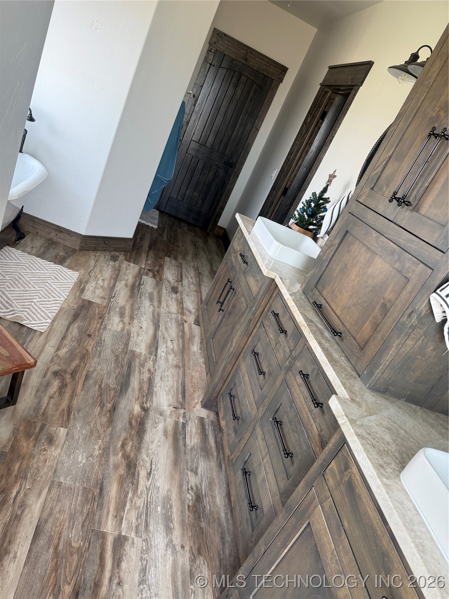 556 Persimmon Nw Property Photo 55