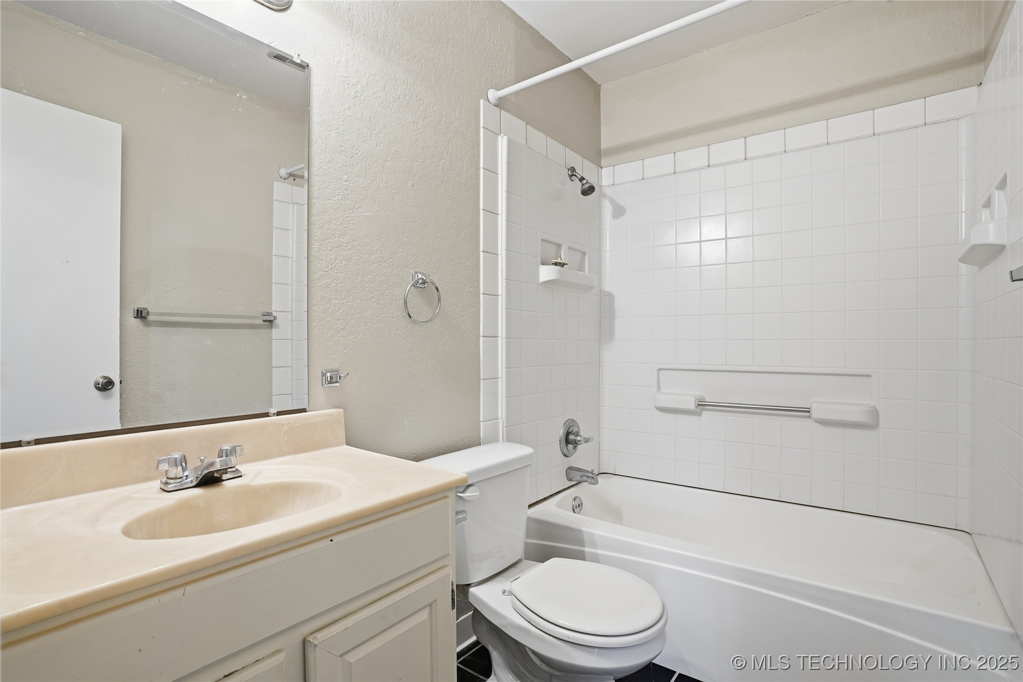 109 W Austin Street Property Photo 26