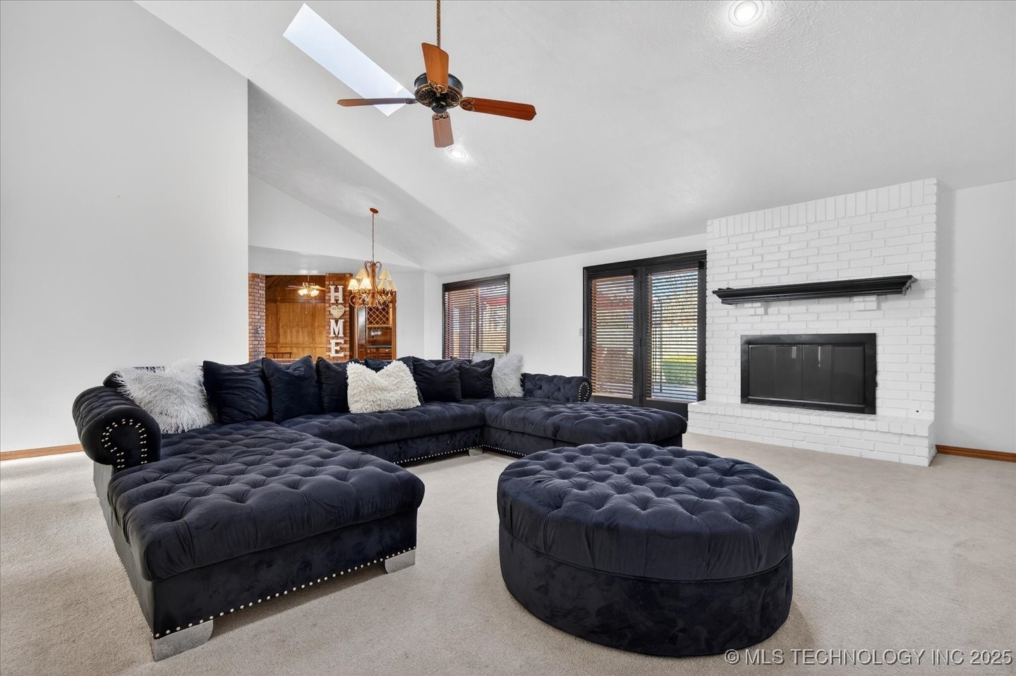 2616 Chapel Hill Property Photo 6