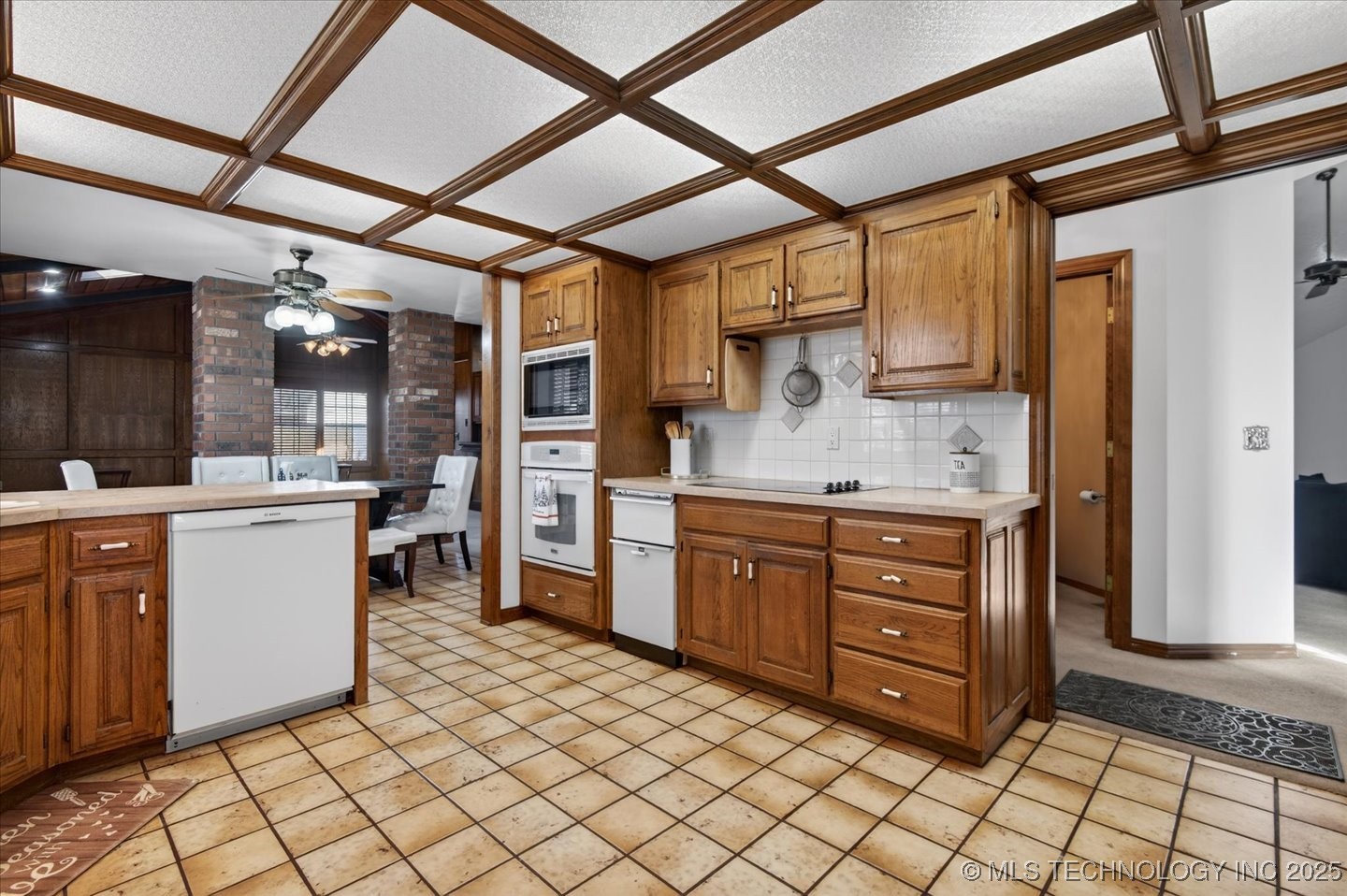 2616 Chapel Hill Property Photo 15