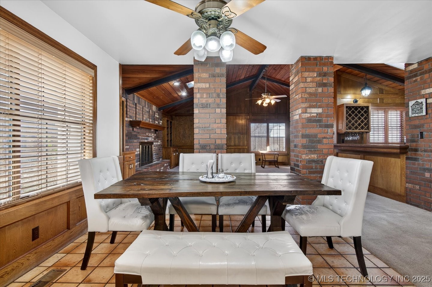 2616 Chapel Hill Property Photo 17