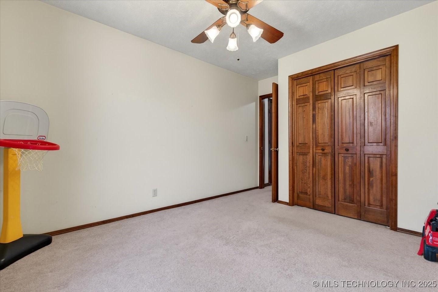 2616 Chapel Hill Property Photo 39