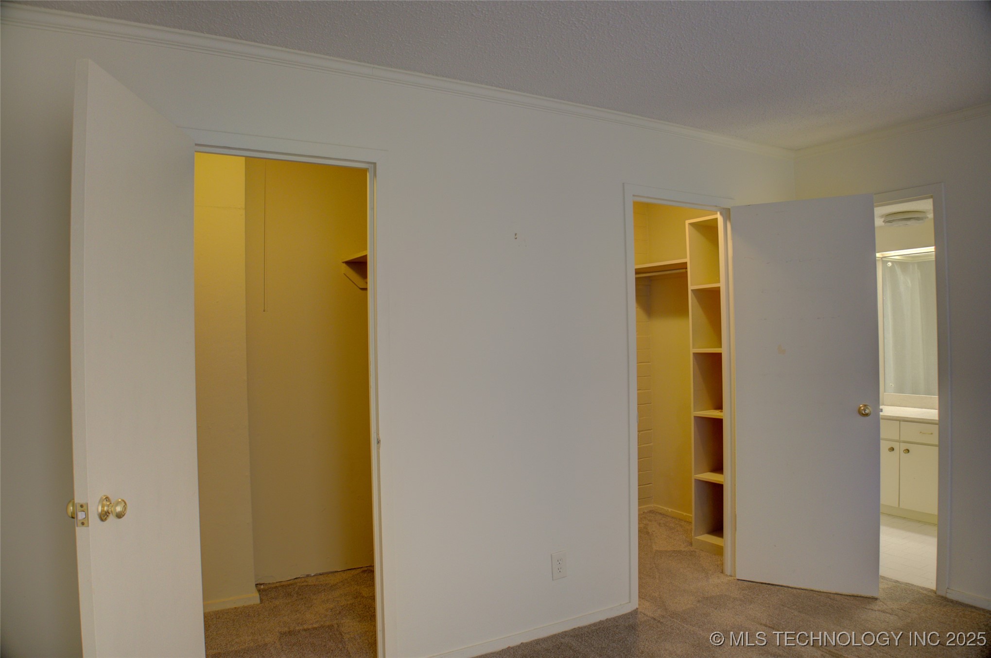 1502 S Boulder Avenue 16m Property Photo 25
