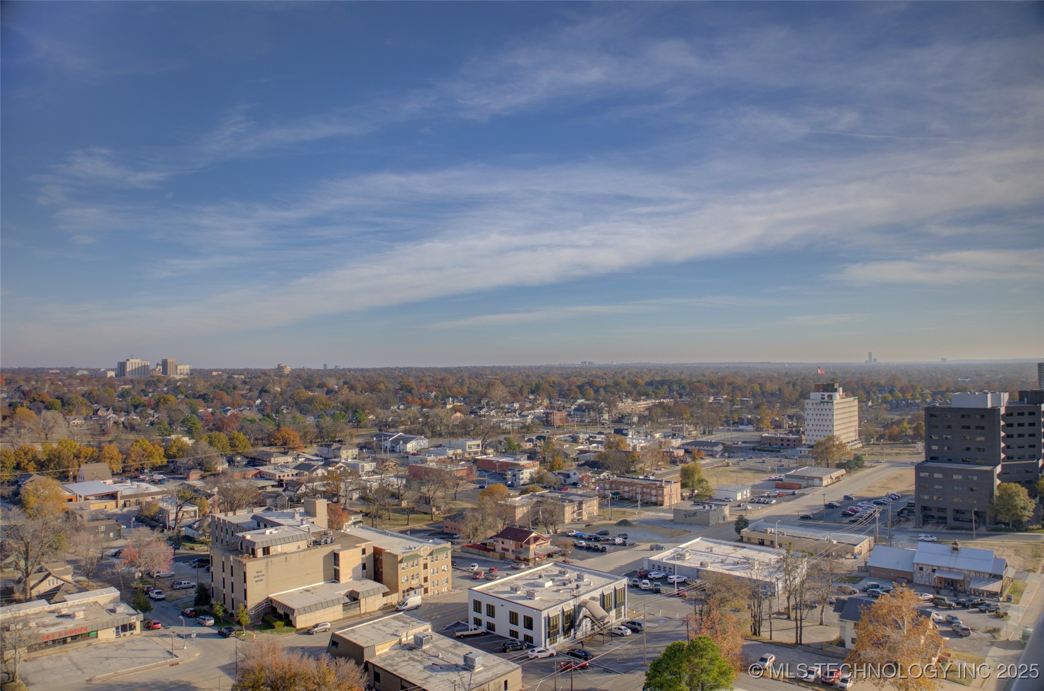 1502 S Boulder Avenue 16m Property Photo 31