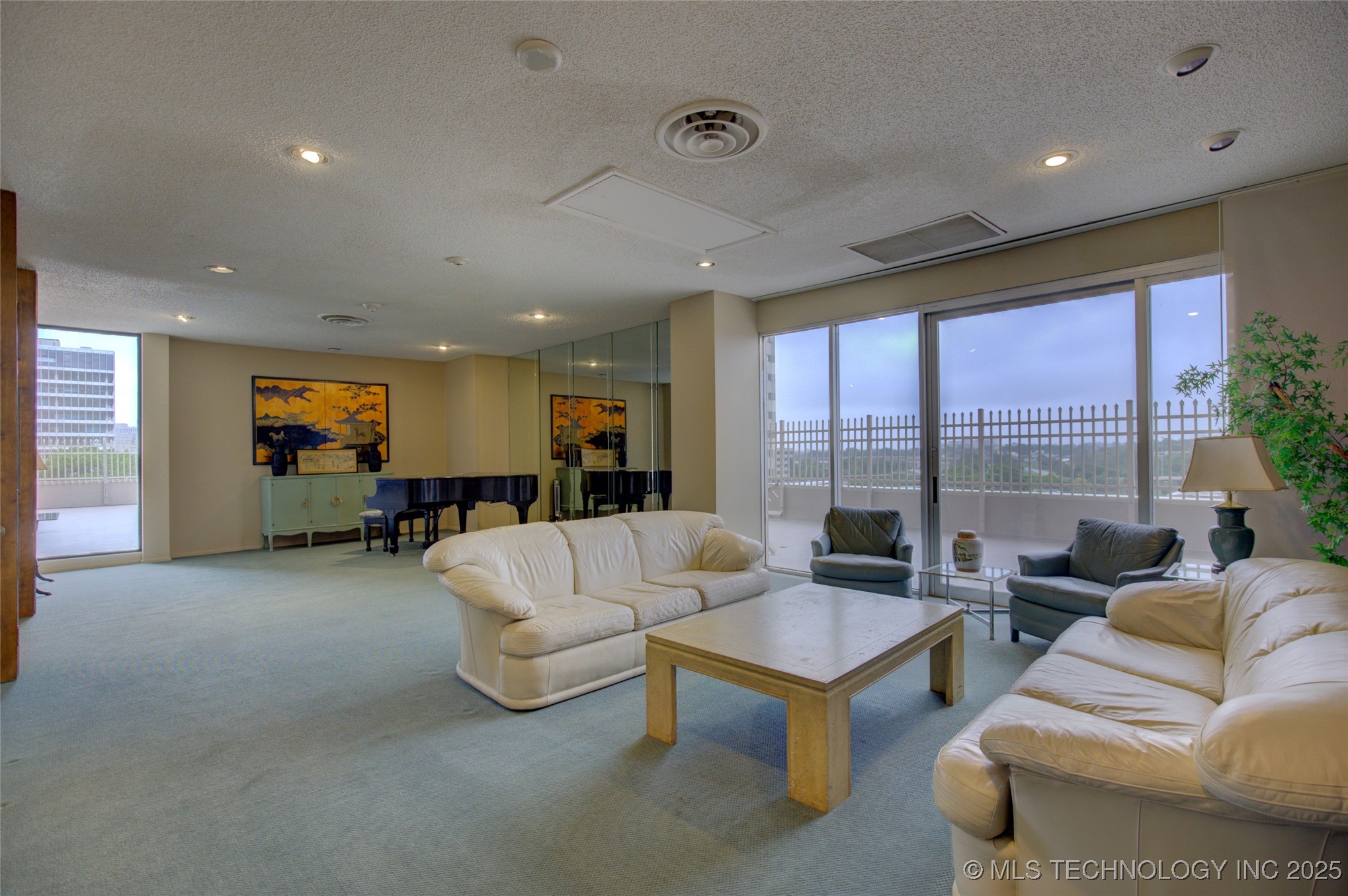 1502 S Boulder Avenue 16m Property Photo 35