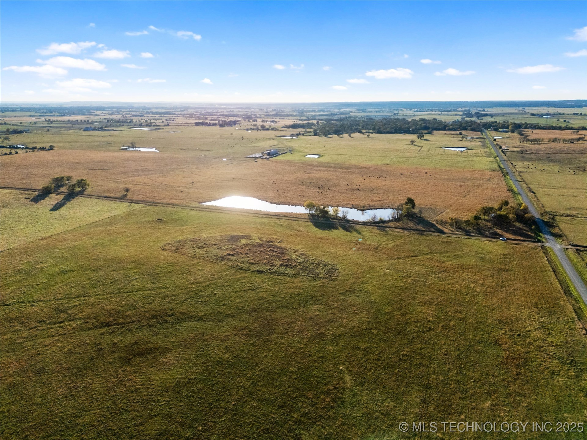 2 E 330 Road Property Photo 1