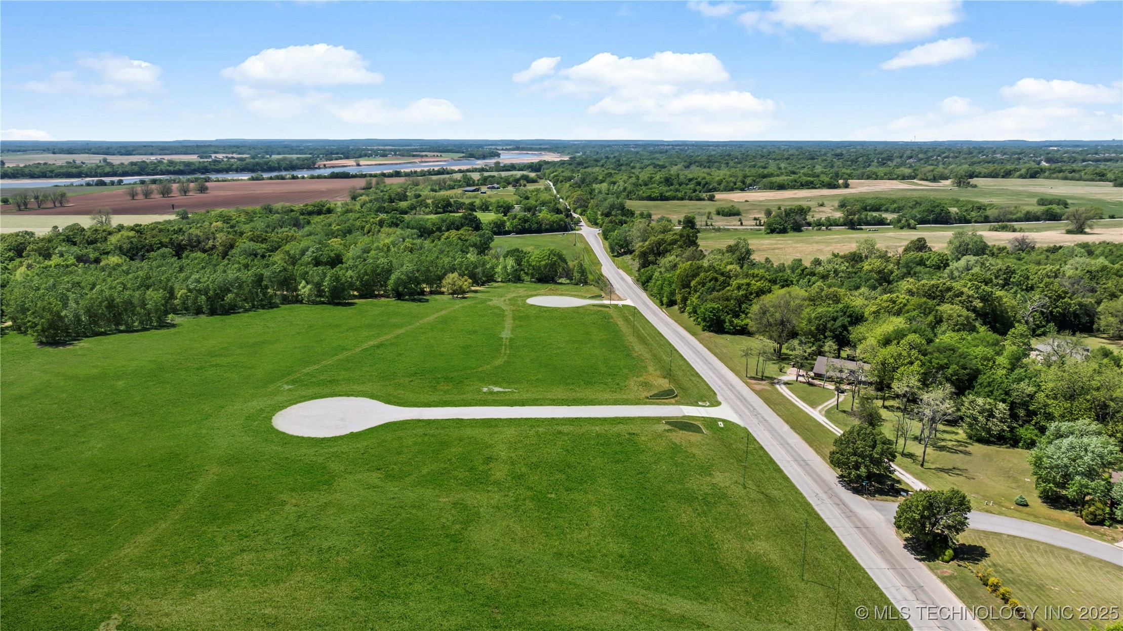 14191 S 198th East Avenue Property Photo 5
