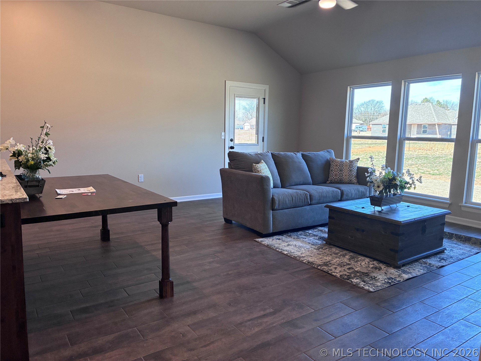 408 Nw 7th Street Property Photo 8