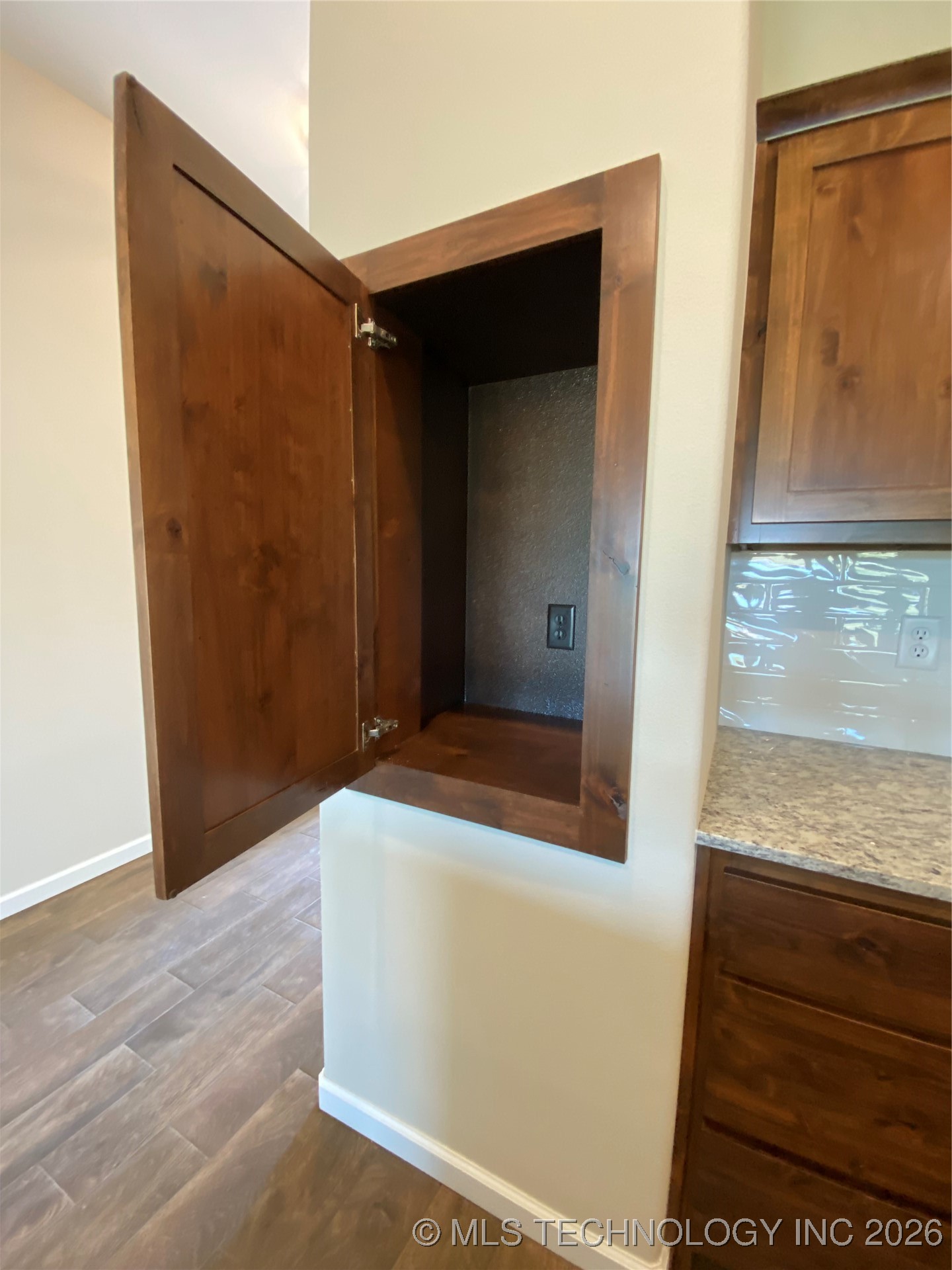 408 Nw 7th Street Property Photo 13