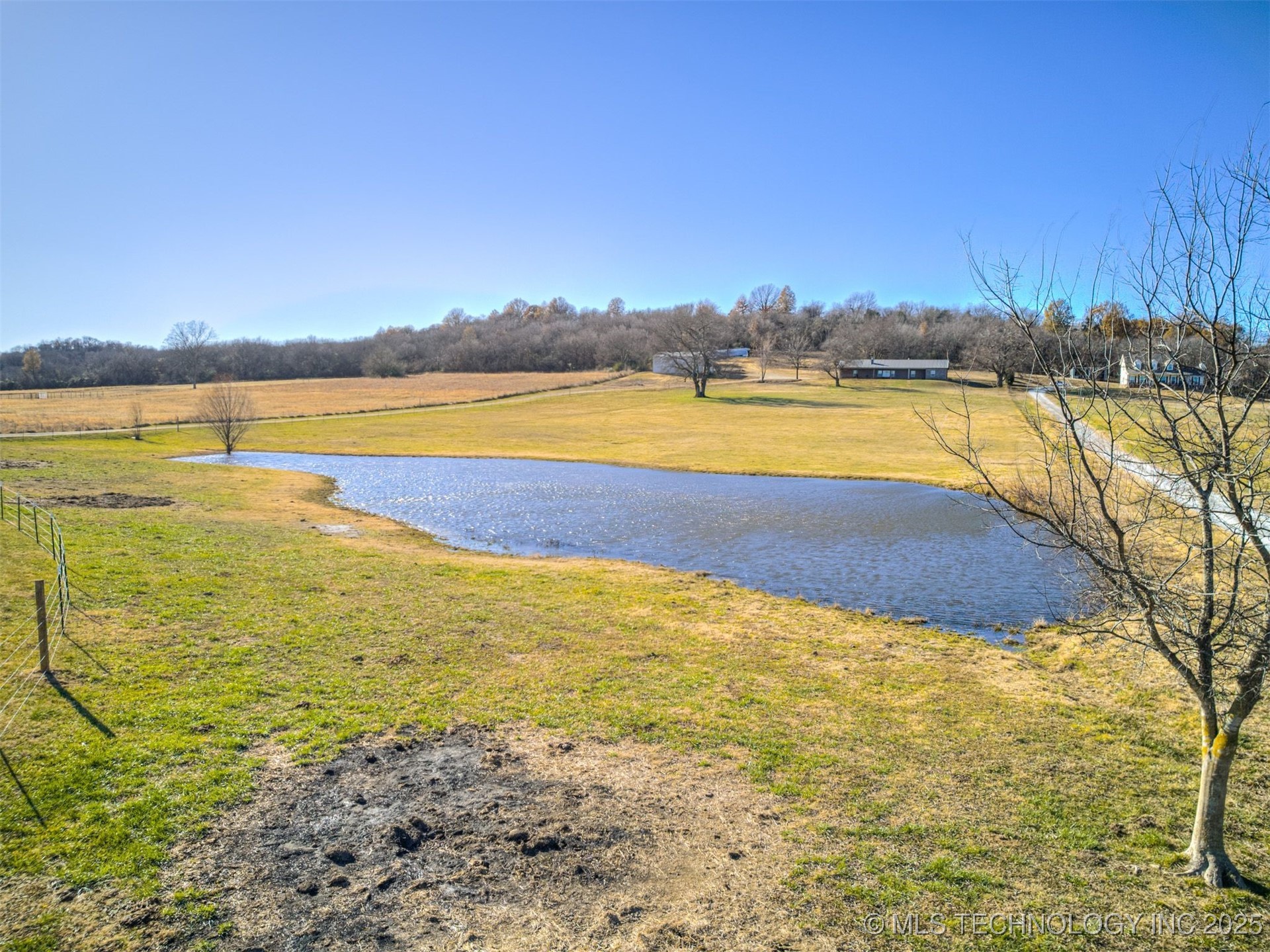 10854 S 305th East Avenue Property Photo 16