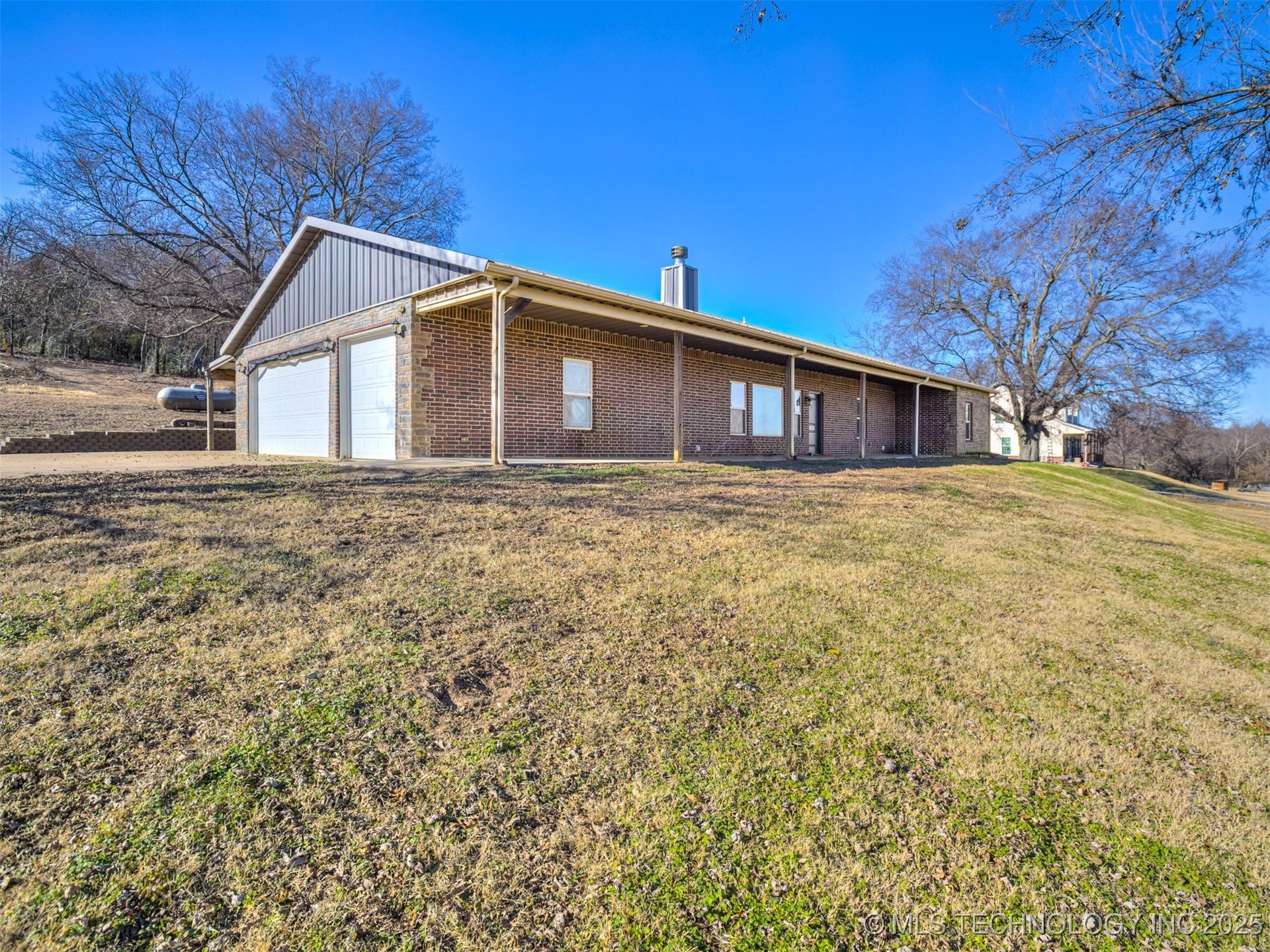 10854 S 305th East Avenue Property Photo 21