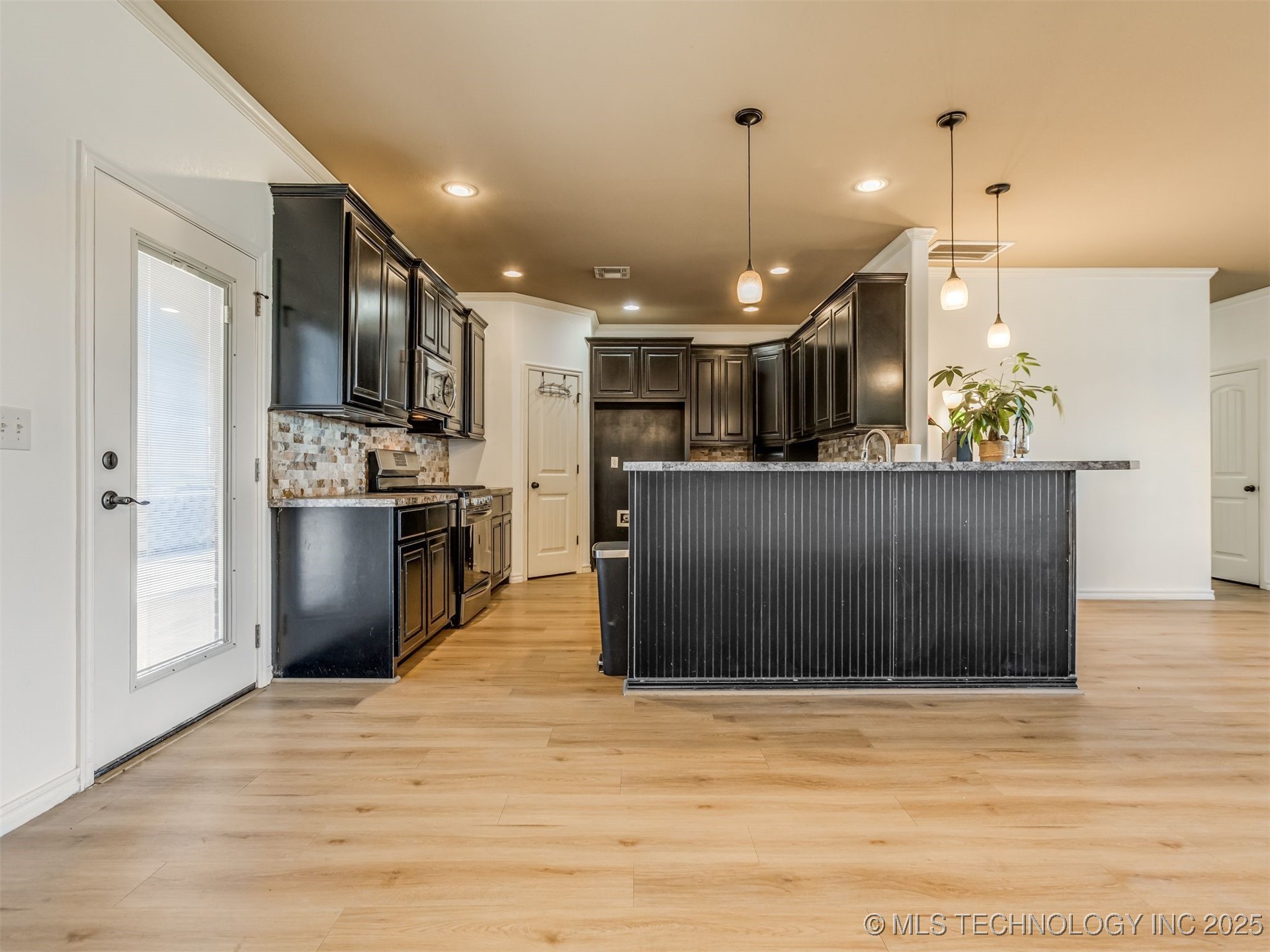 10854 S 305th East Avenue Property Photo 36