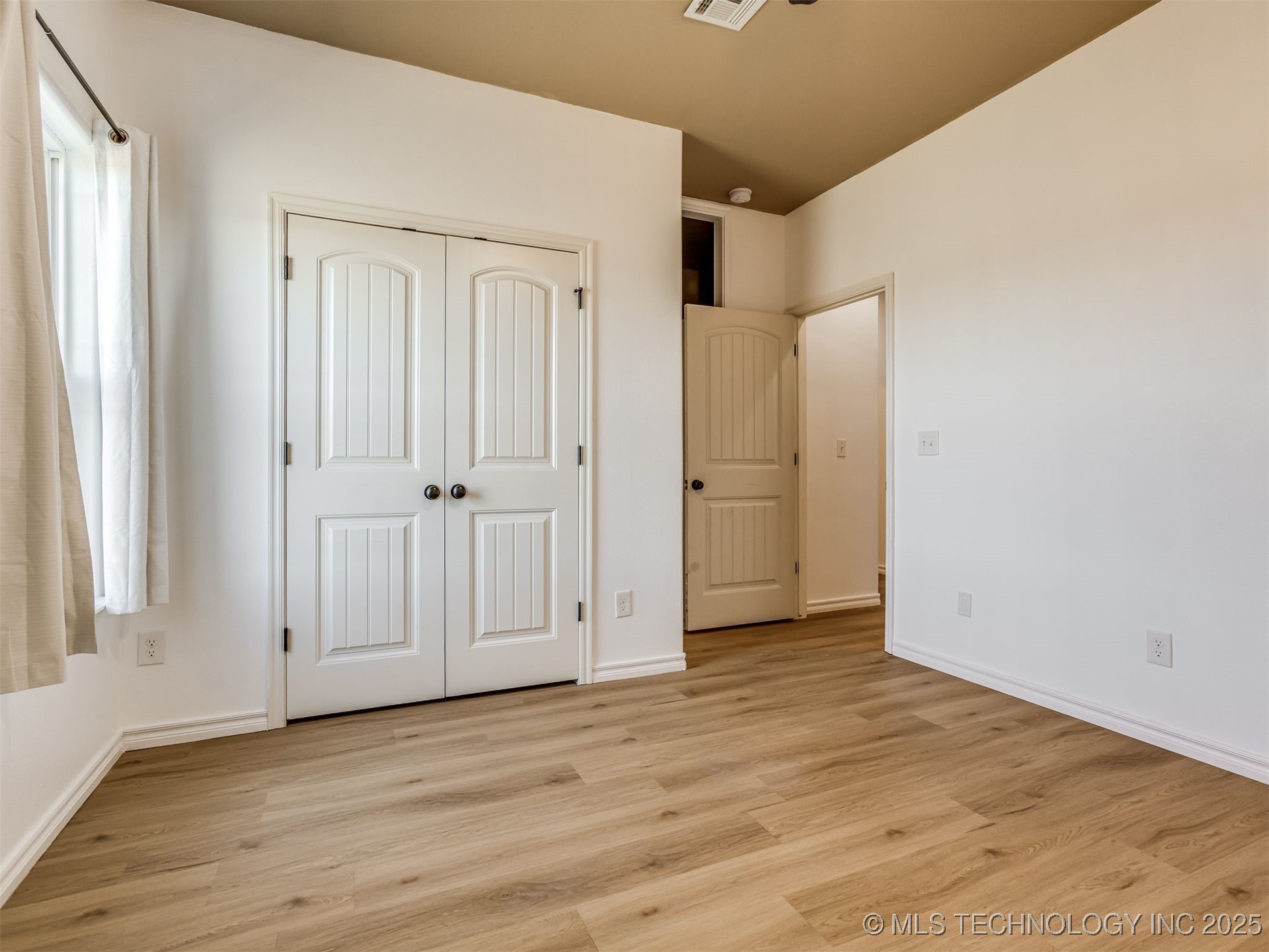 10854 S 305th East Avenue Property Photo 61