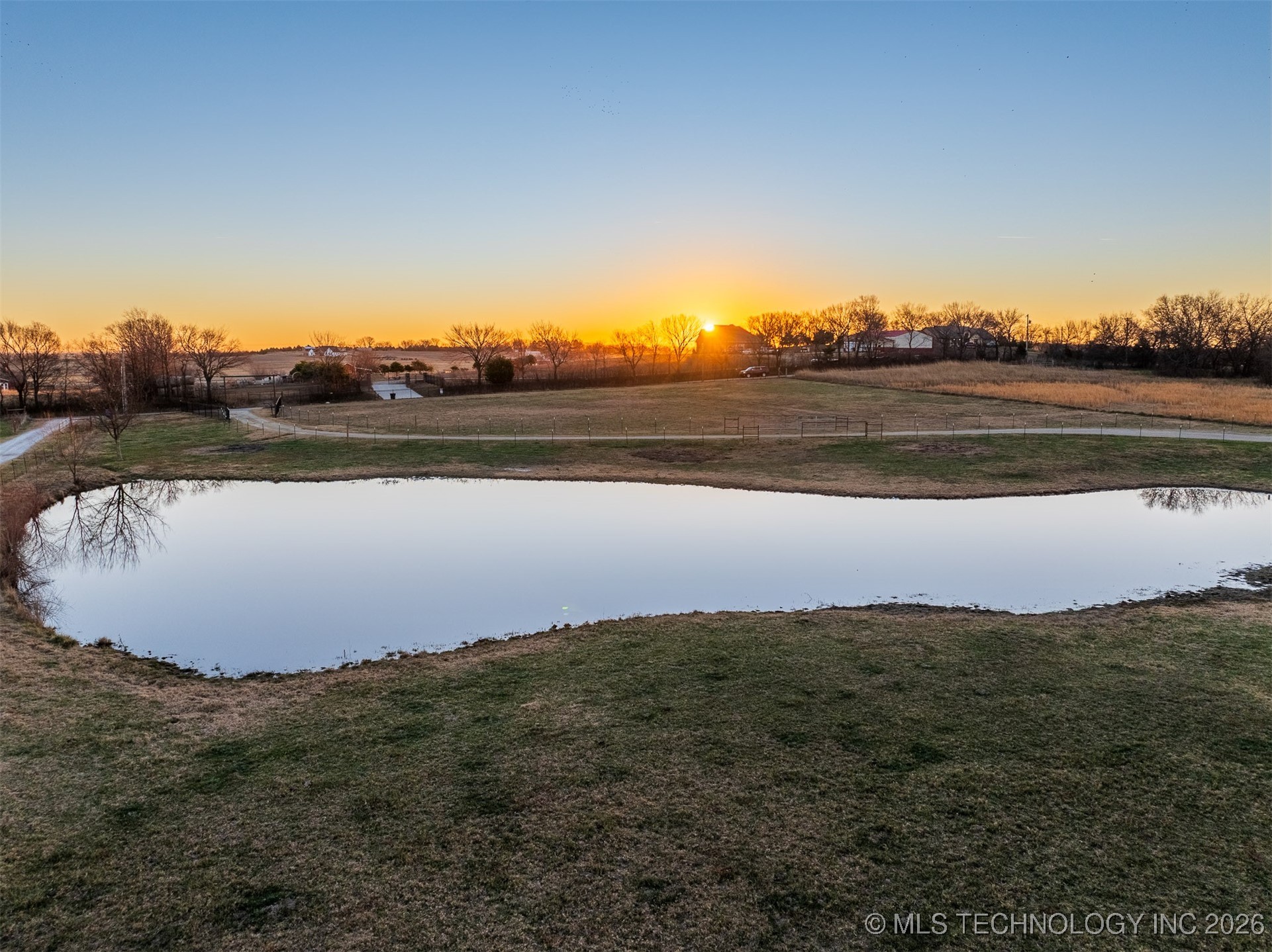 10854 S 305th East Avenue Property Photo 86
