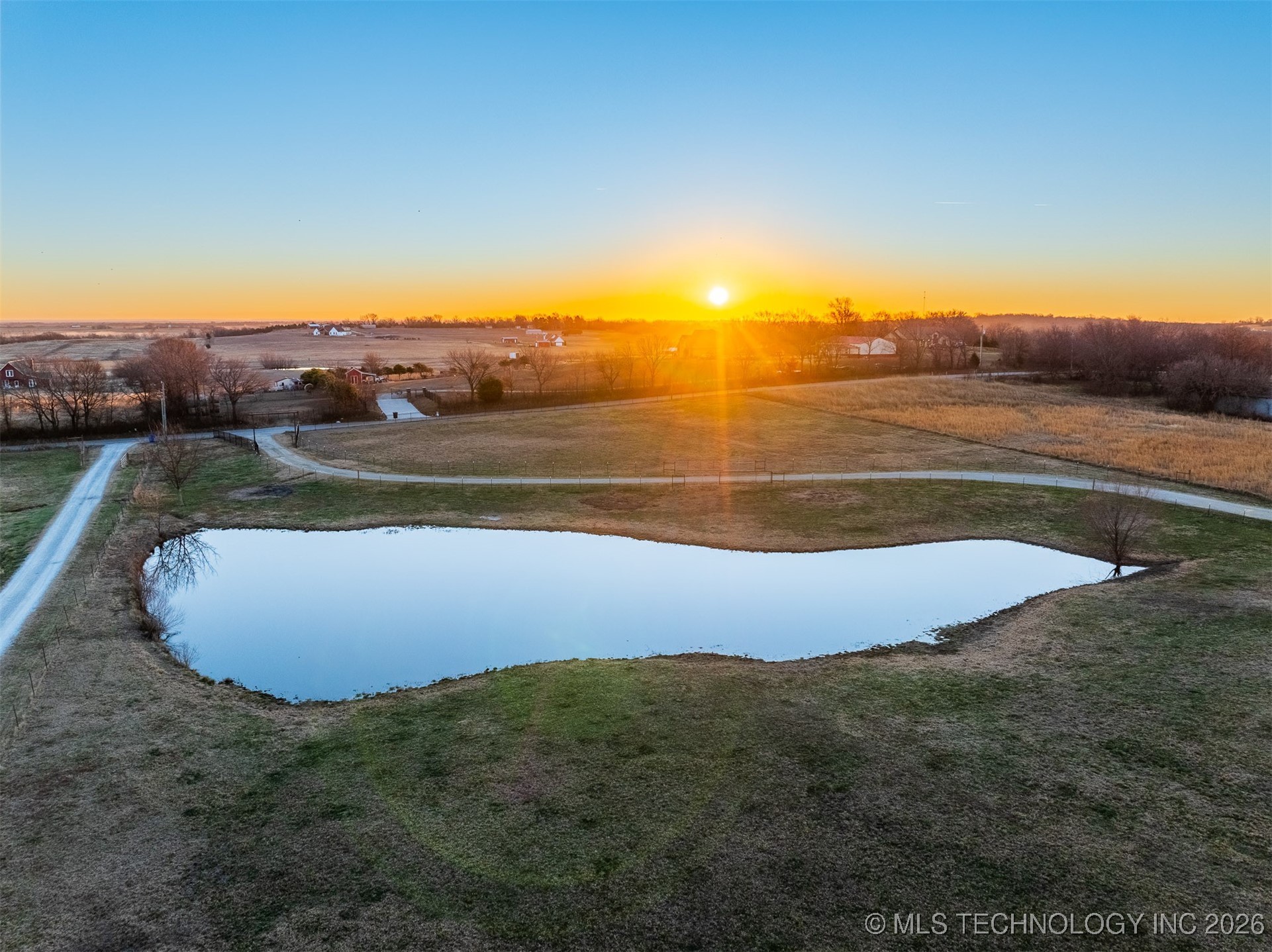 10854 S 305th East Avenue Property Photo 87