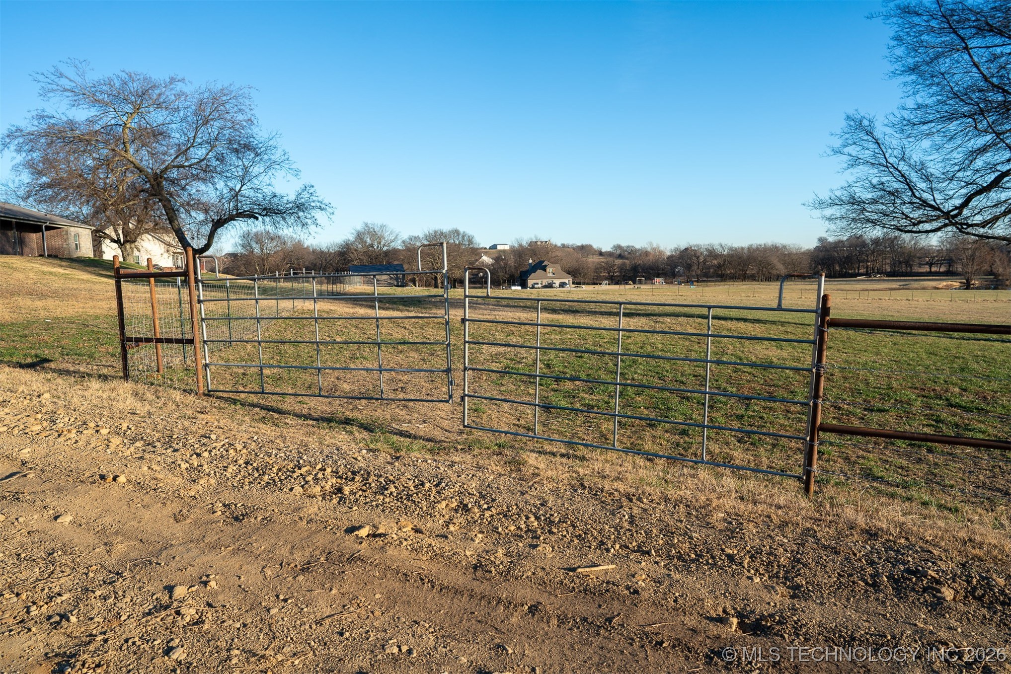 10854 S 305th East Avenue Property Photo 95