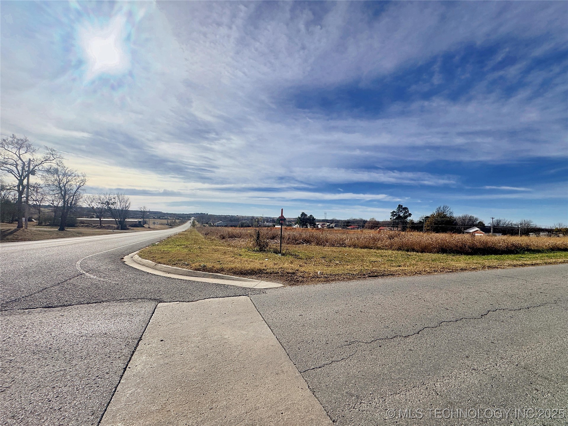 17995 W Jones Road Property Photo 8