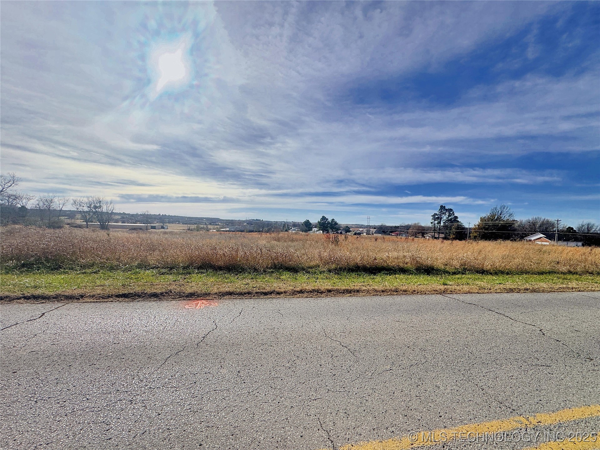 17995 W Jones Road Property Photo 9