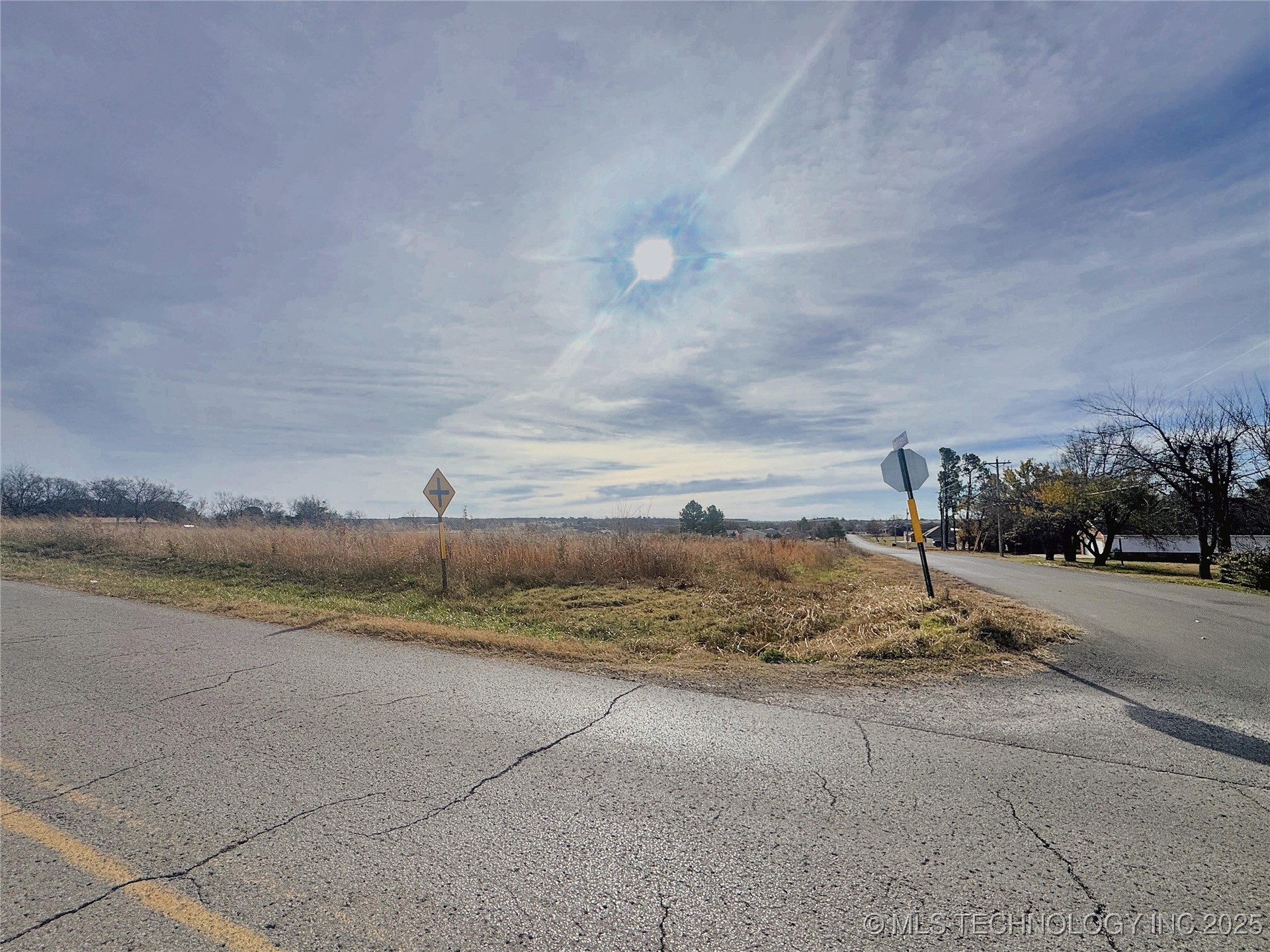 17995 W Jones Road Property Photo 12