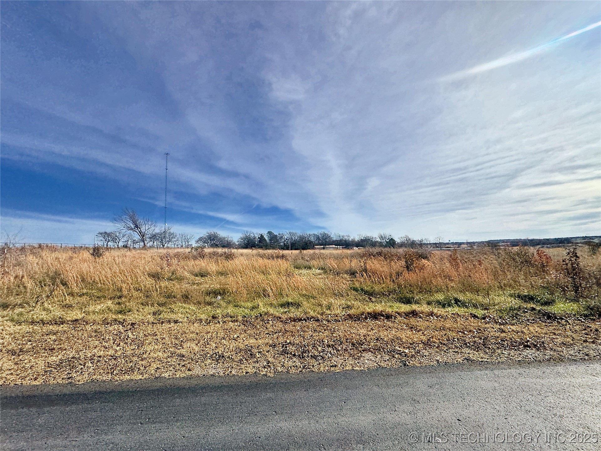 17995 W Jones Road Property Photo 18