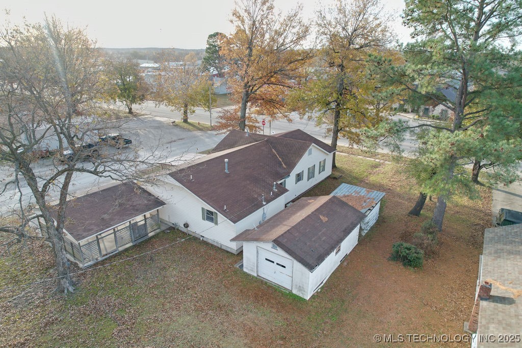 501 W Main Street Property Photo 4