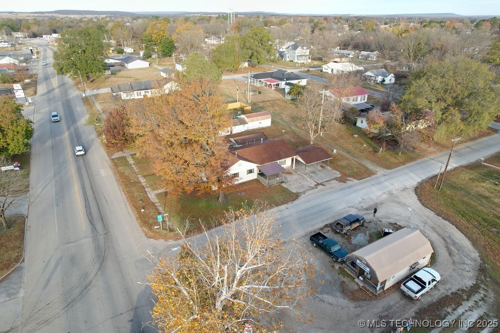 501 W Main Street Property Photo 20