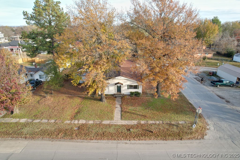 501 W Main Street Property Photo 23