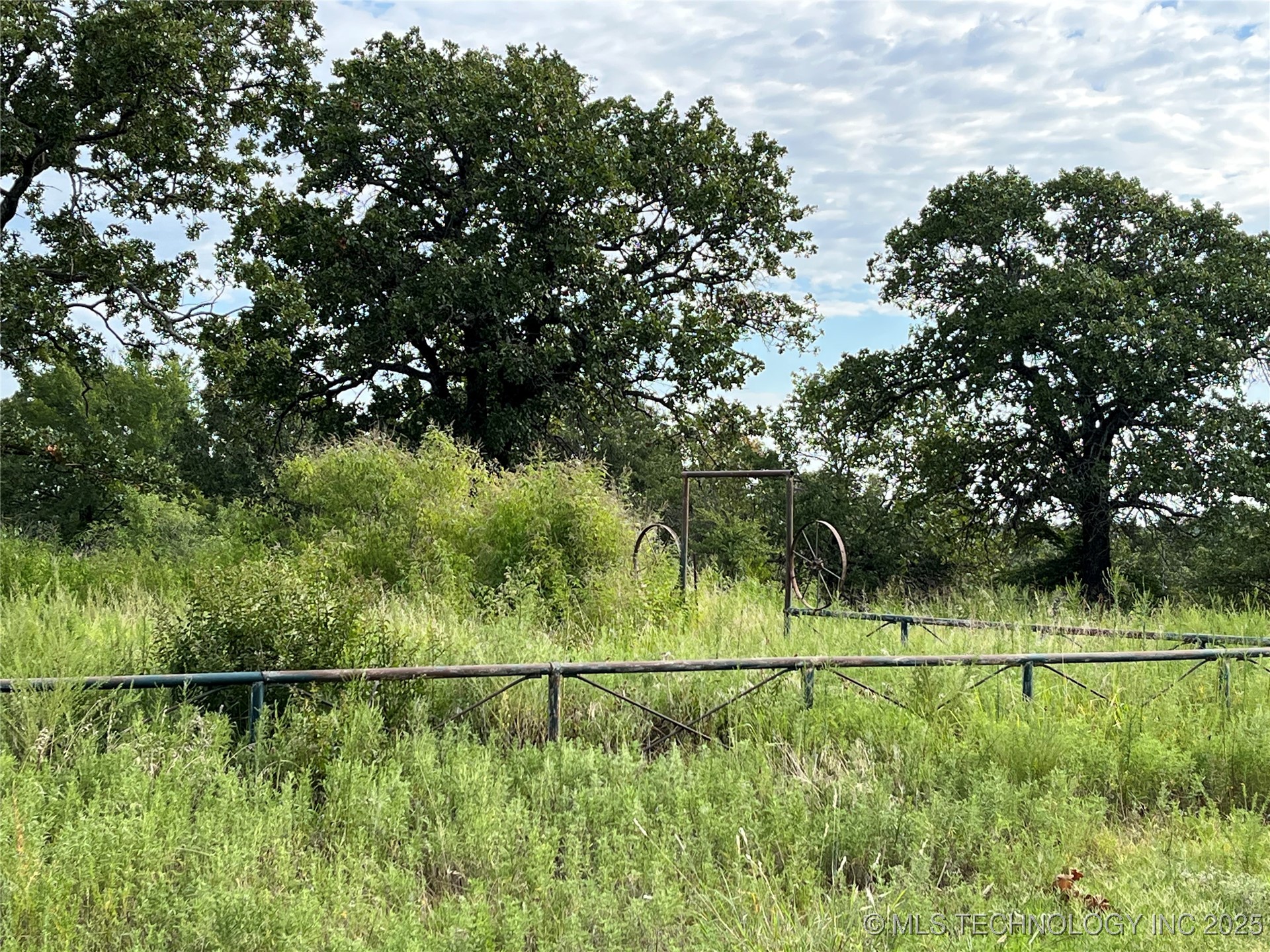 2822 Lott Bottom Road Property Photo 4