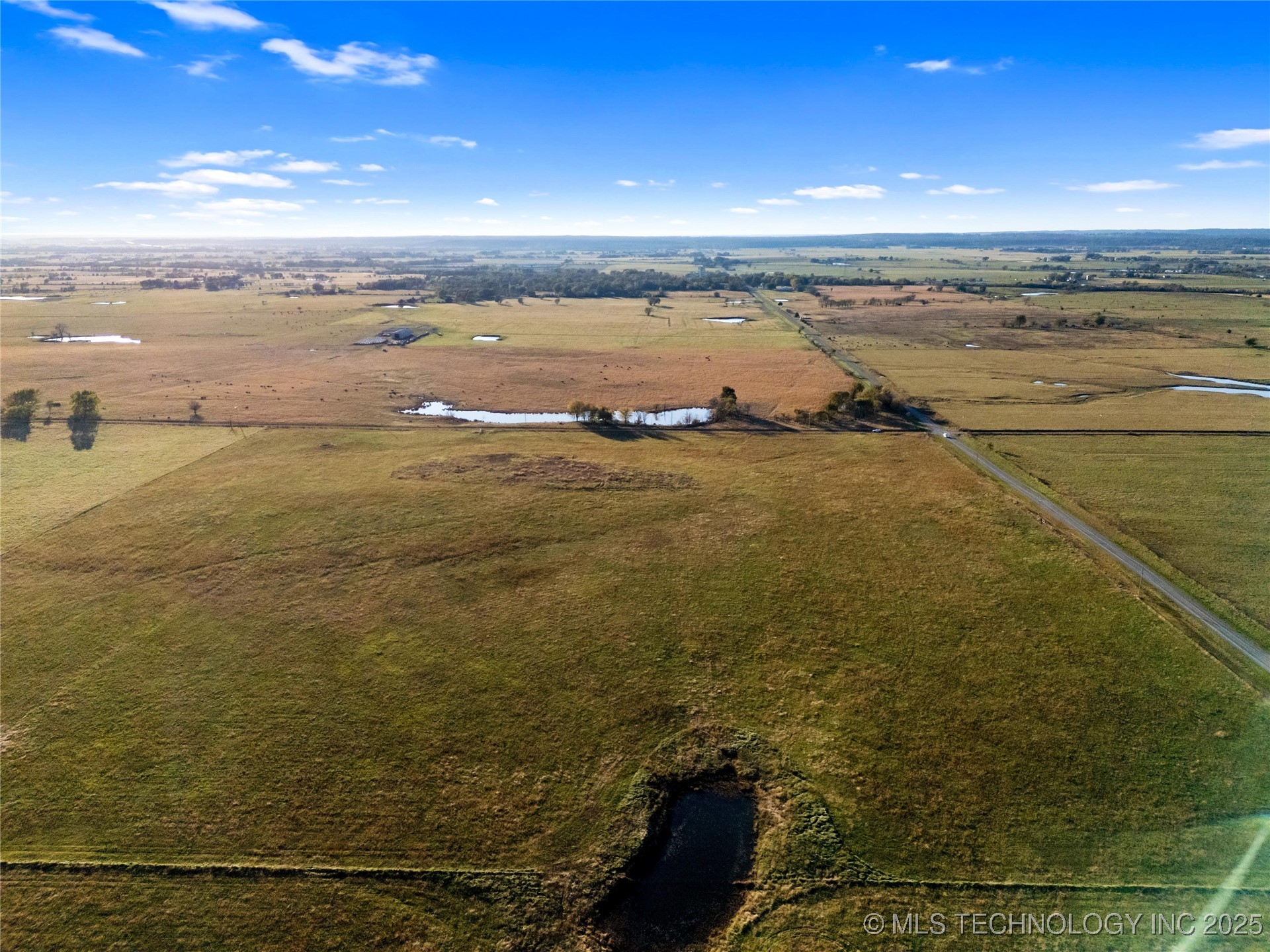 3 E 330 Road Property Photo 10