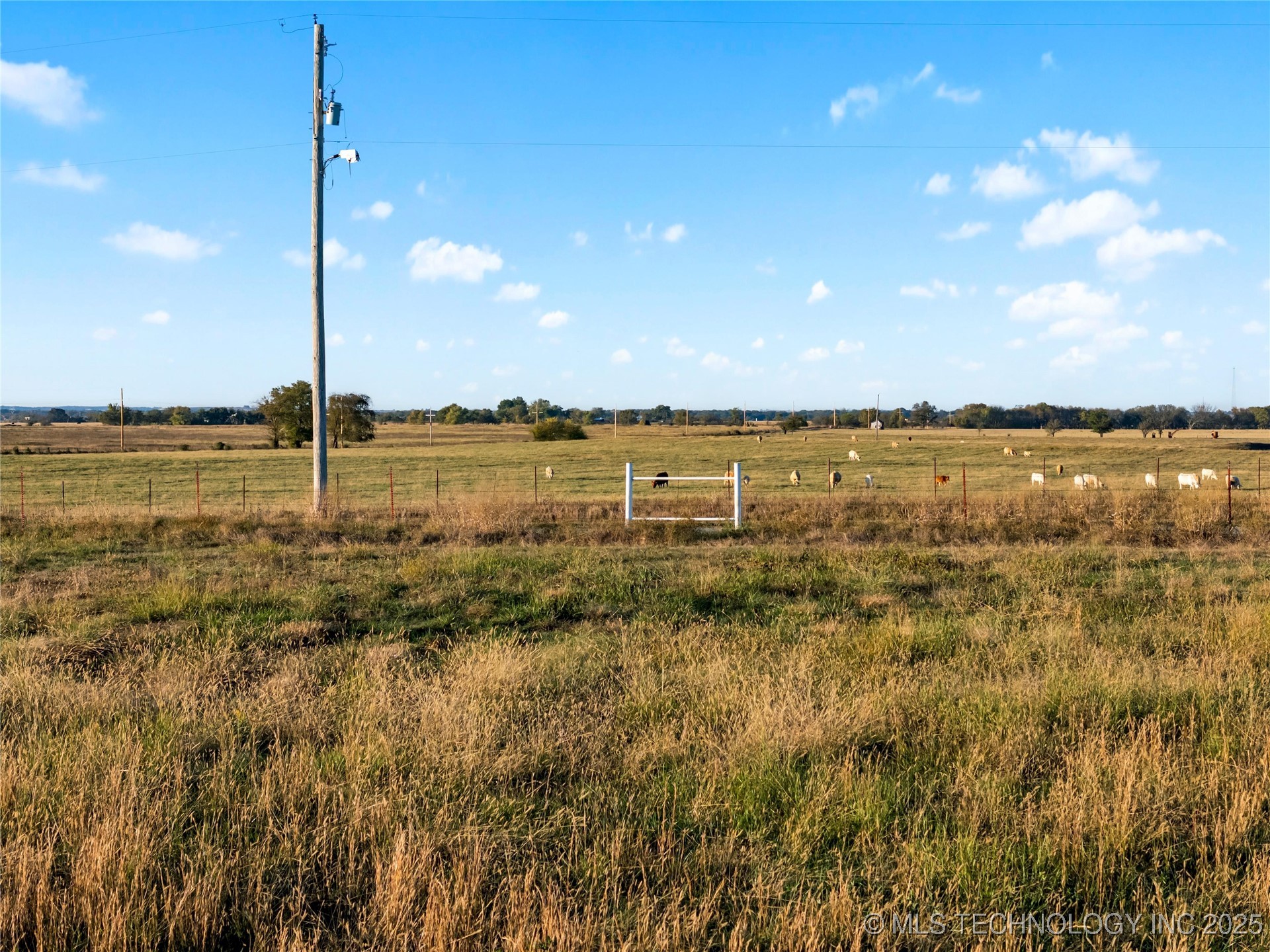 3 E 330 Road Property Photo 13