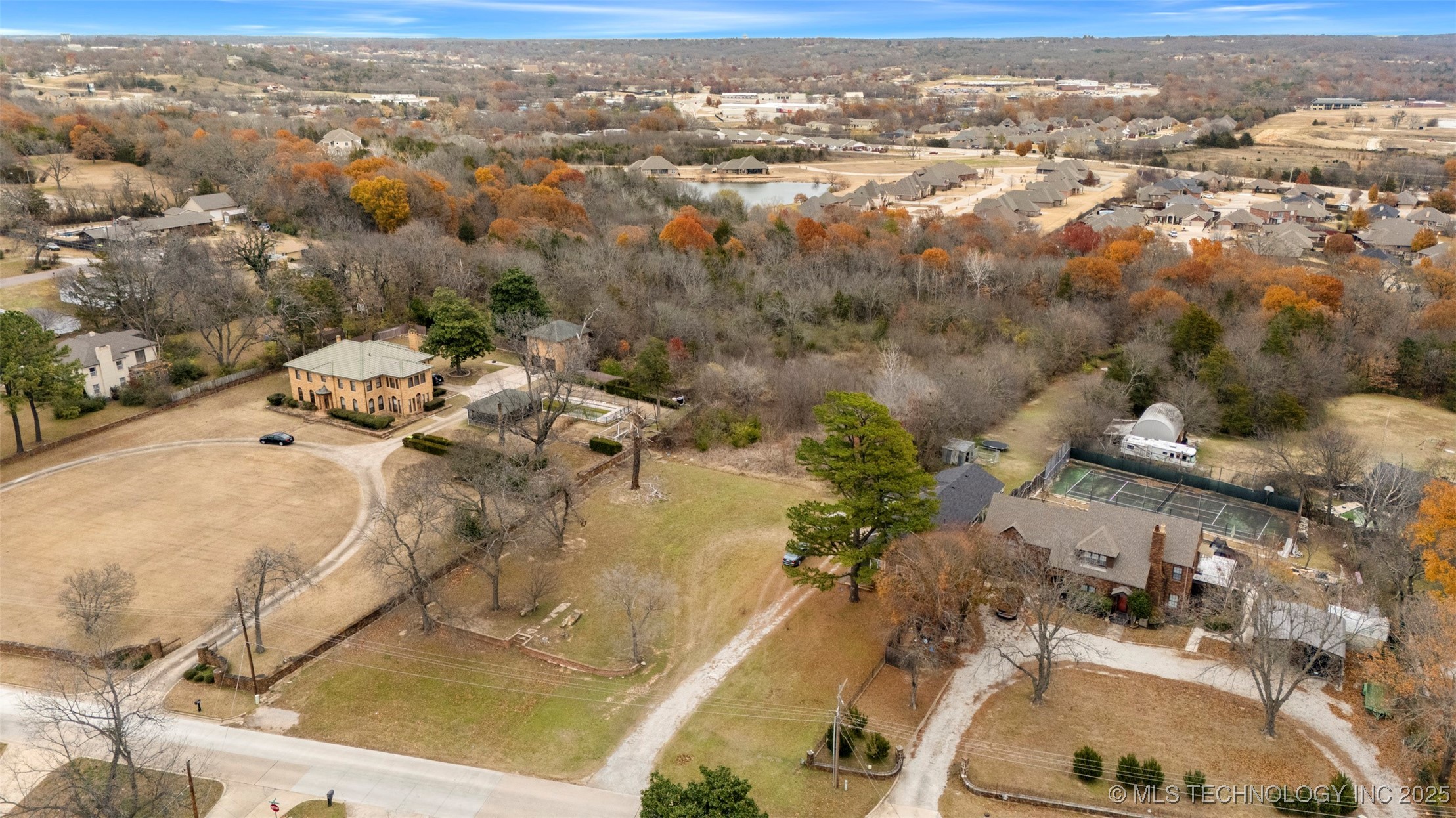 1710 S Broadway Boulevard Property Photo 8