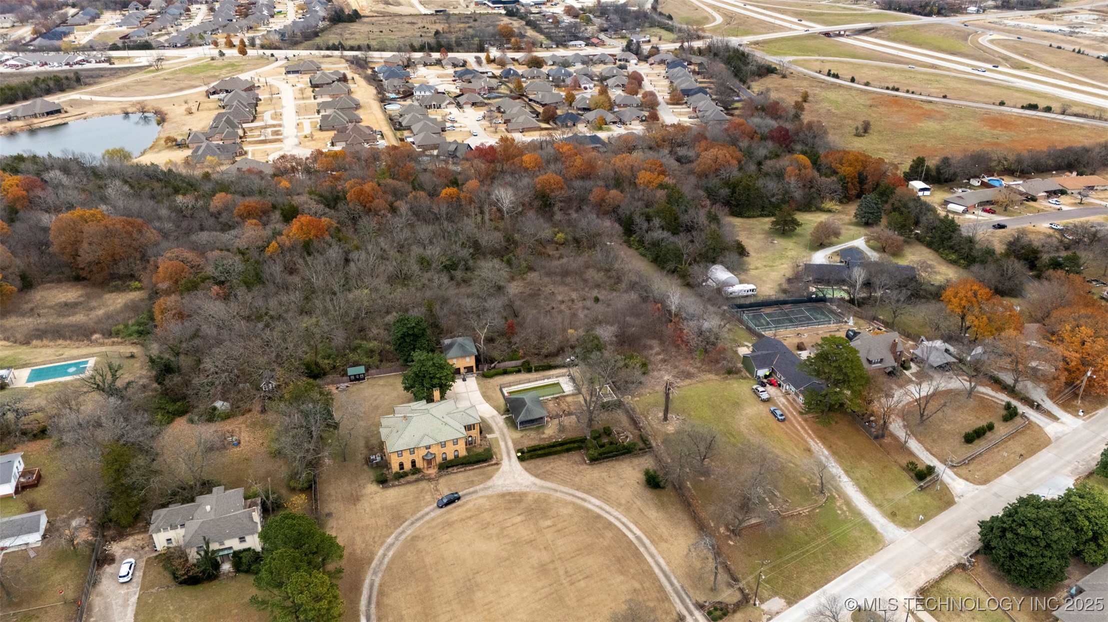 1710 S Broadway Boulevard Property Photo 9